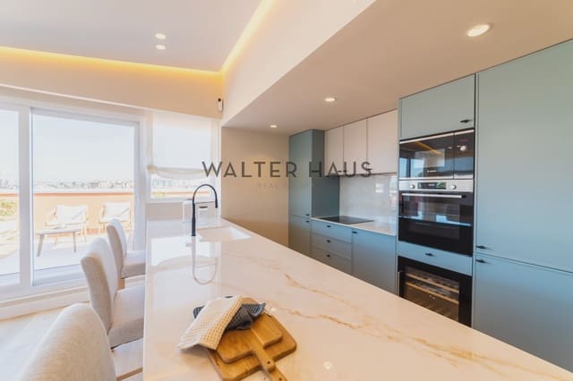 3 bedroom Penthouse for sale in Ciudad Universitaria, Madrid city - € 1,225,000 (Ref: 9725008)