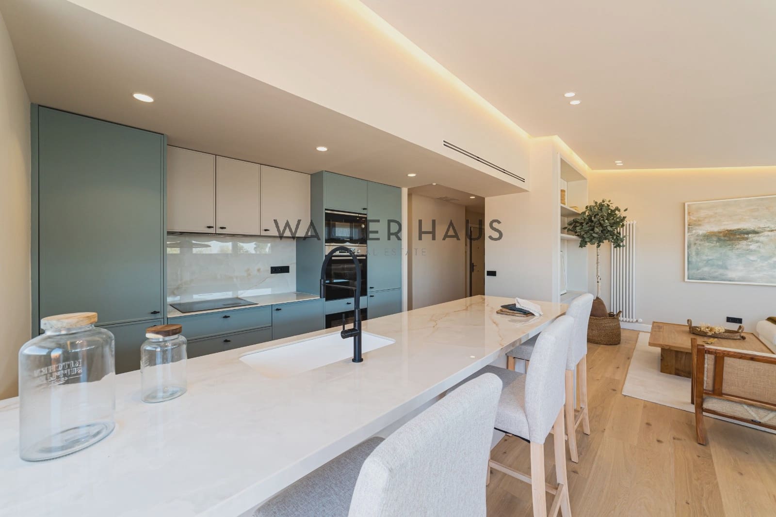 3 bedroom Penthouse for sale in Madrid city - € 1,225,000 (Ref: 9725008)