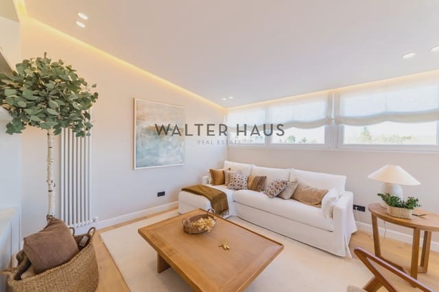 3 bedroom Penthouse for sale in Ciudad Universitaria, Madrid city - € 1,225,000 (Ref: 9725008)