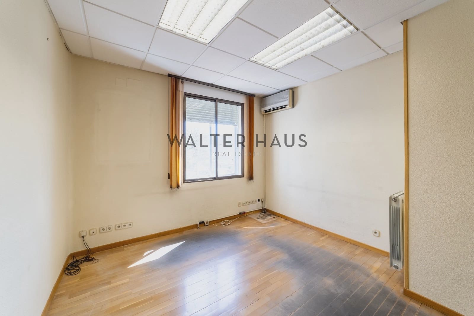 5 bedroom Flat for sale in Madrid city - € 1,200,000 (Ref: 9725009)