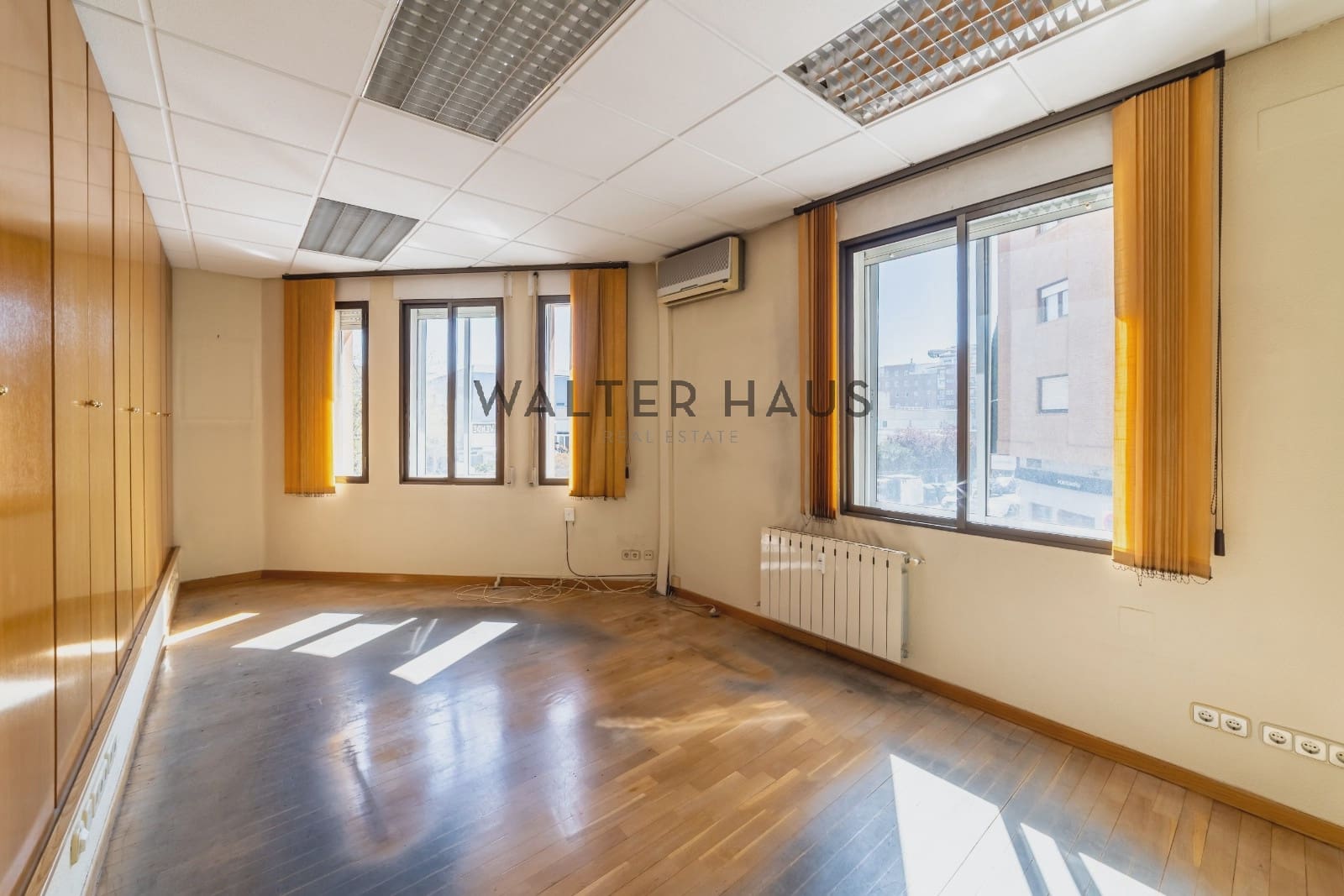 5 bedroom Flat for sale in Madrid city - € 1,200,000 (Ref: 9725009)