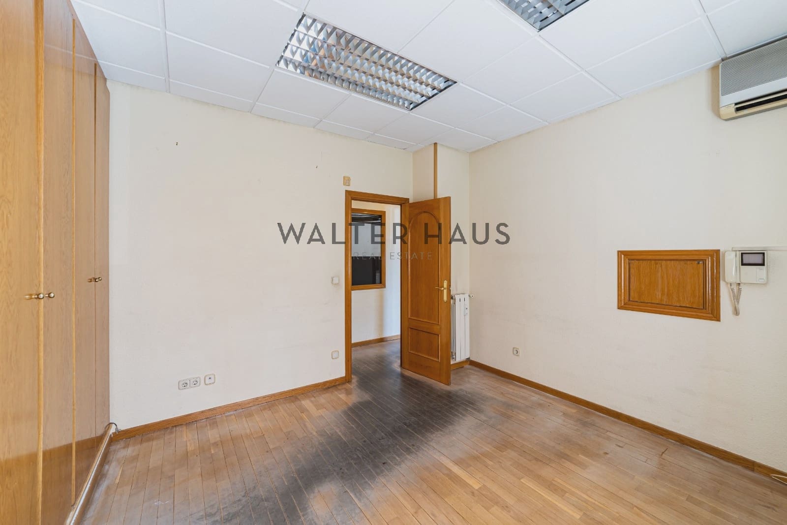 5 bedroom Flat for sale in Madrid city - € 1,200,000 (Ref: 9725009)