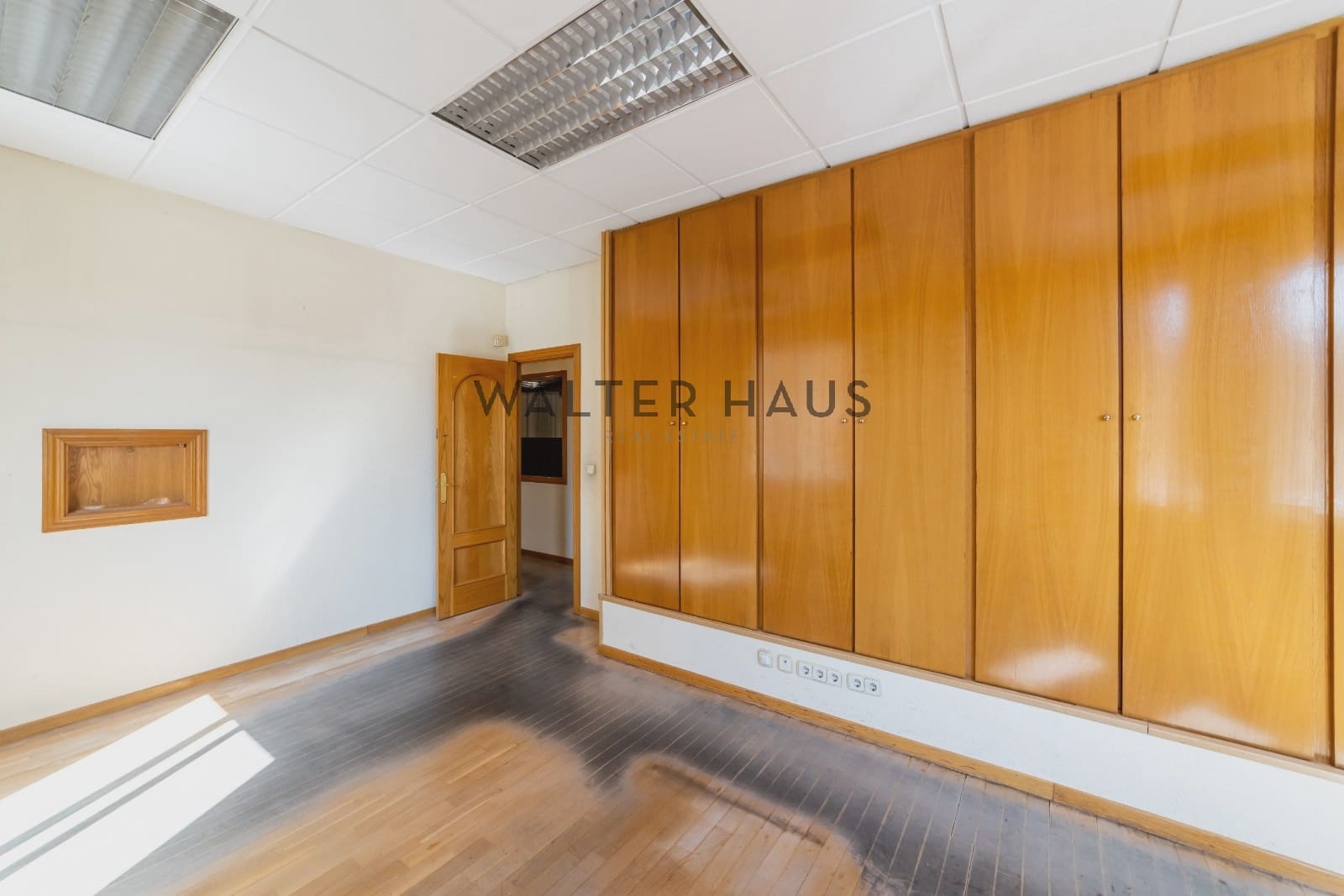 5 bedroom Flat for sale in Madrid city - € 1,200,000 (Ref: 9725009)