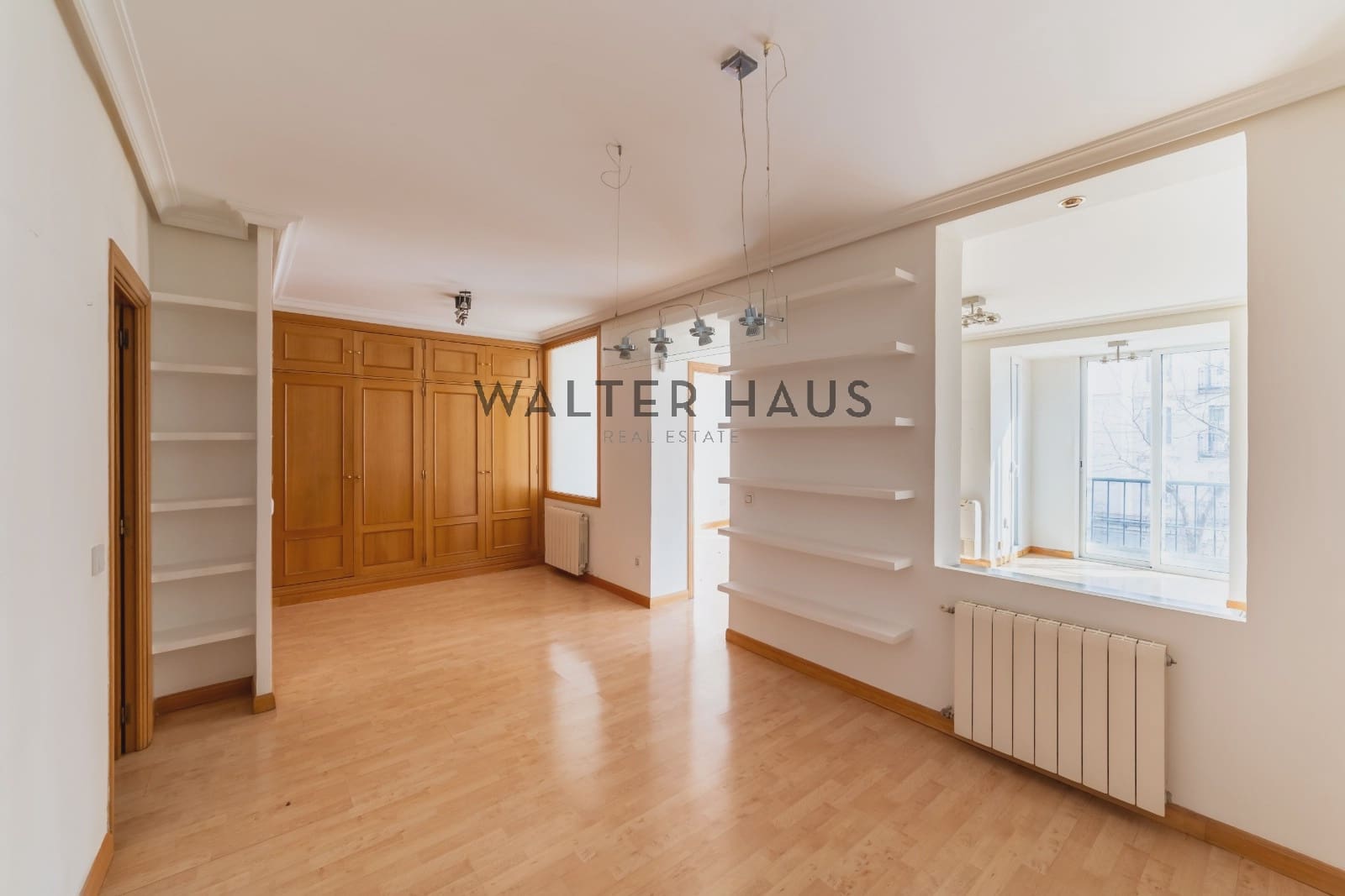 2 bedroom Flat for sale in Madrid city - € 910,000 (Ref: 9726221)