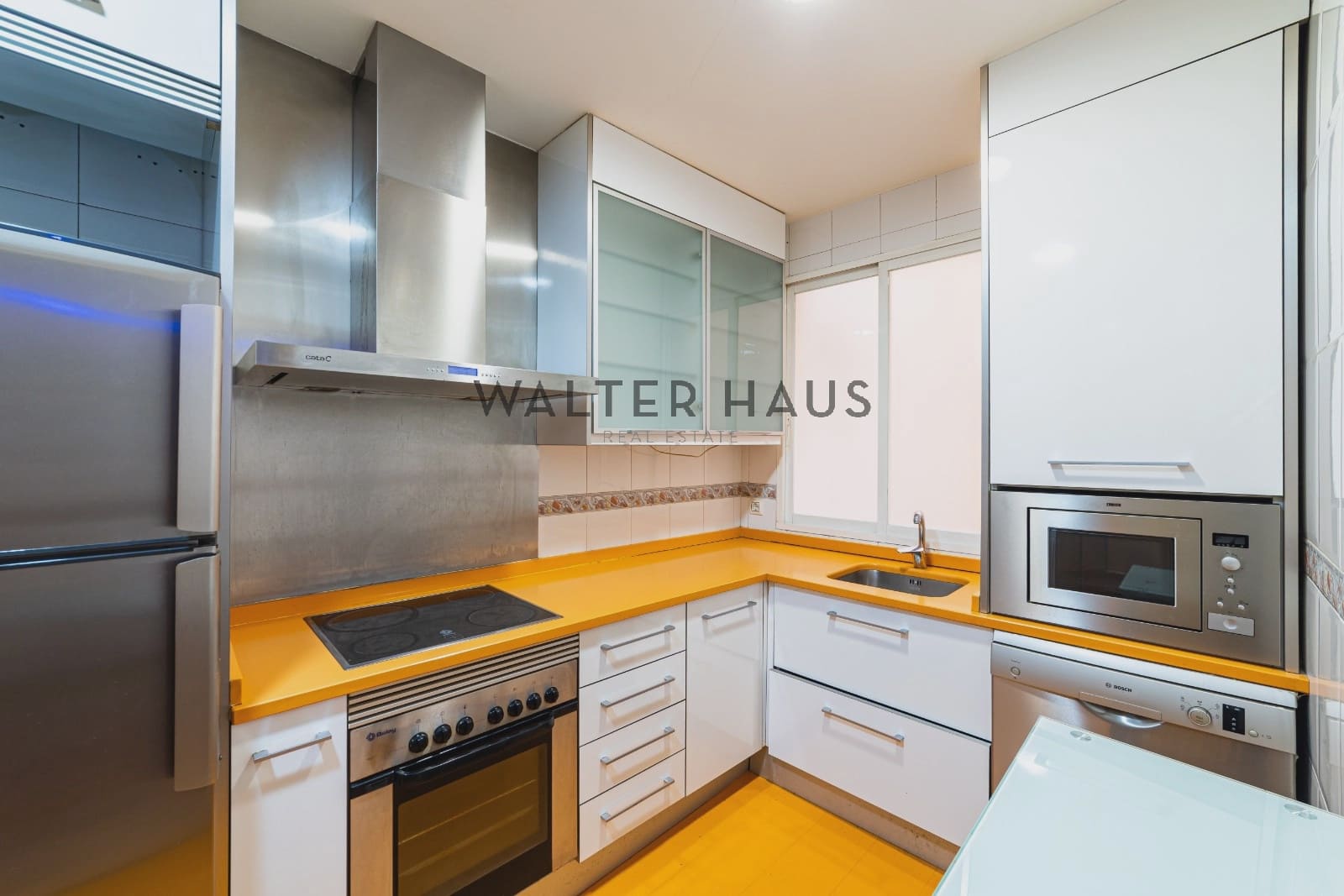 2 bedroom Flat for sale in Madrid city - € 910,000 (Ref: 9726221)