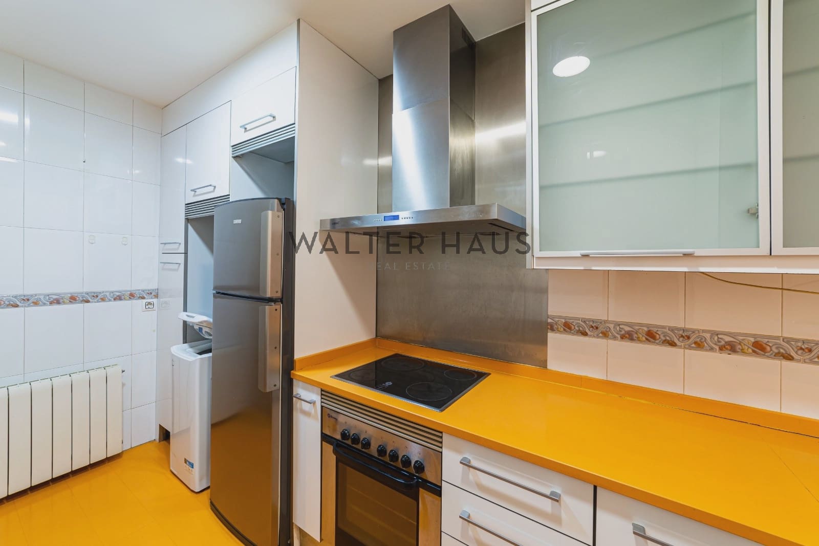 2 bedroom Flat for sale in Madrid city - € 910,000 (Ref: 9726221)