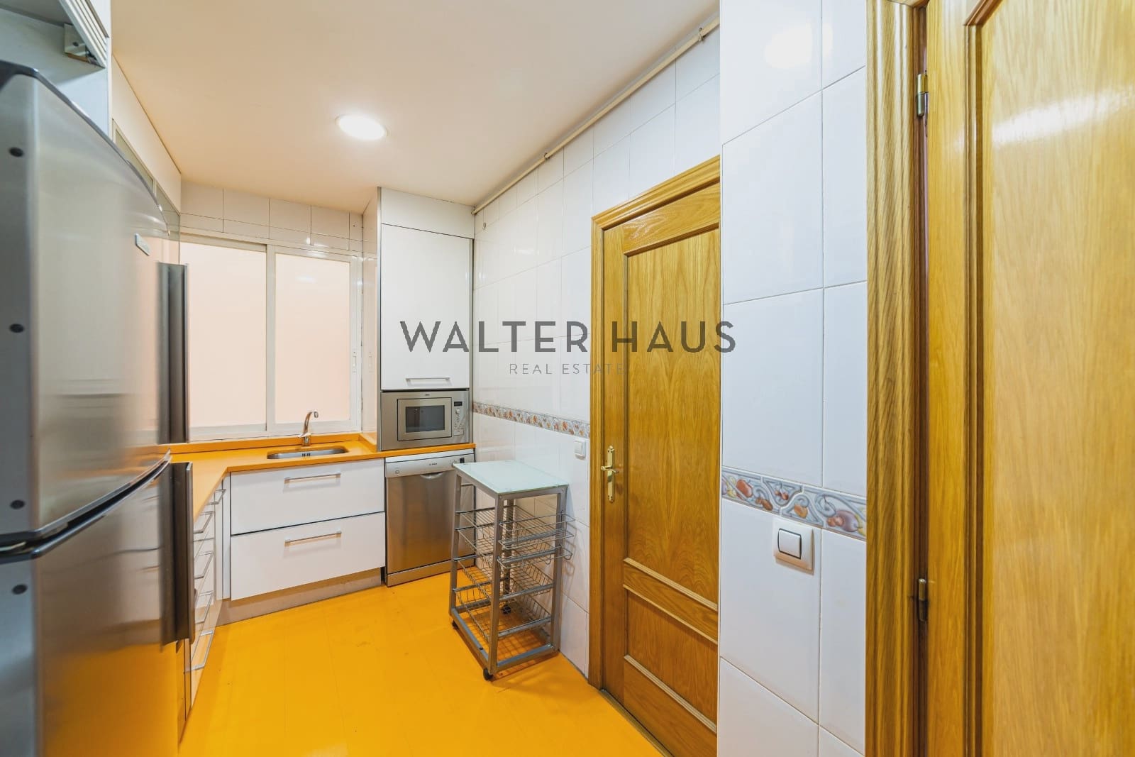 2 bedroom Flat for sale in Madrid city - € 910,000 (Ref: 9726221)