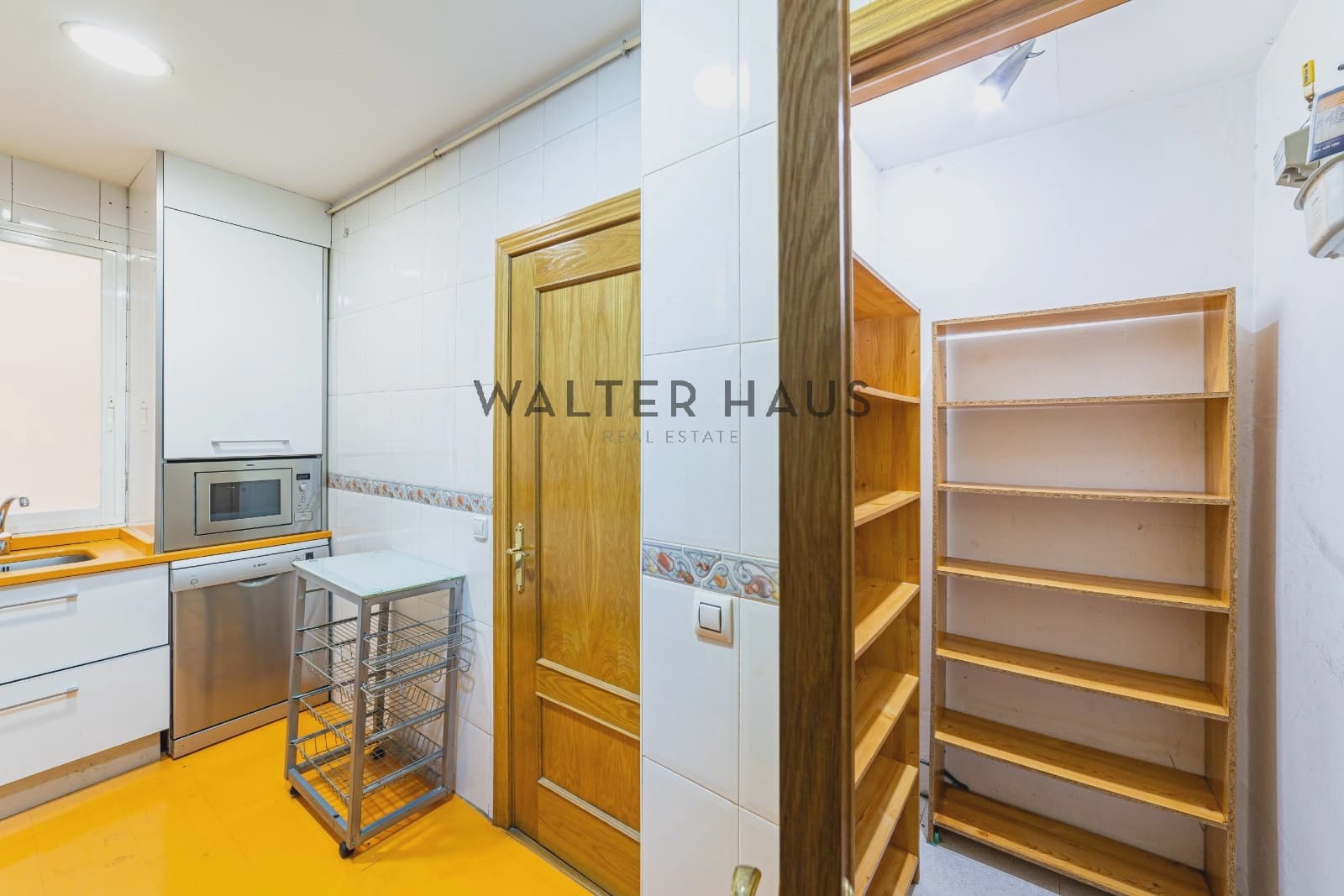 2 bedroom Flat for sale in Madrid city - € 910,000 (Ref: 9726221)