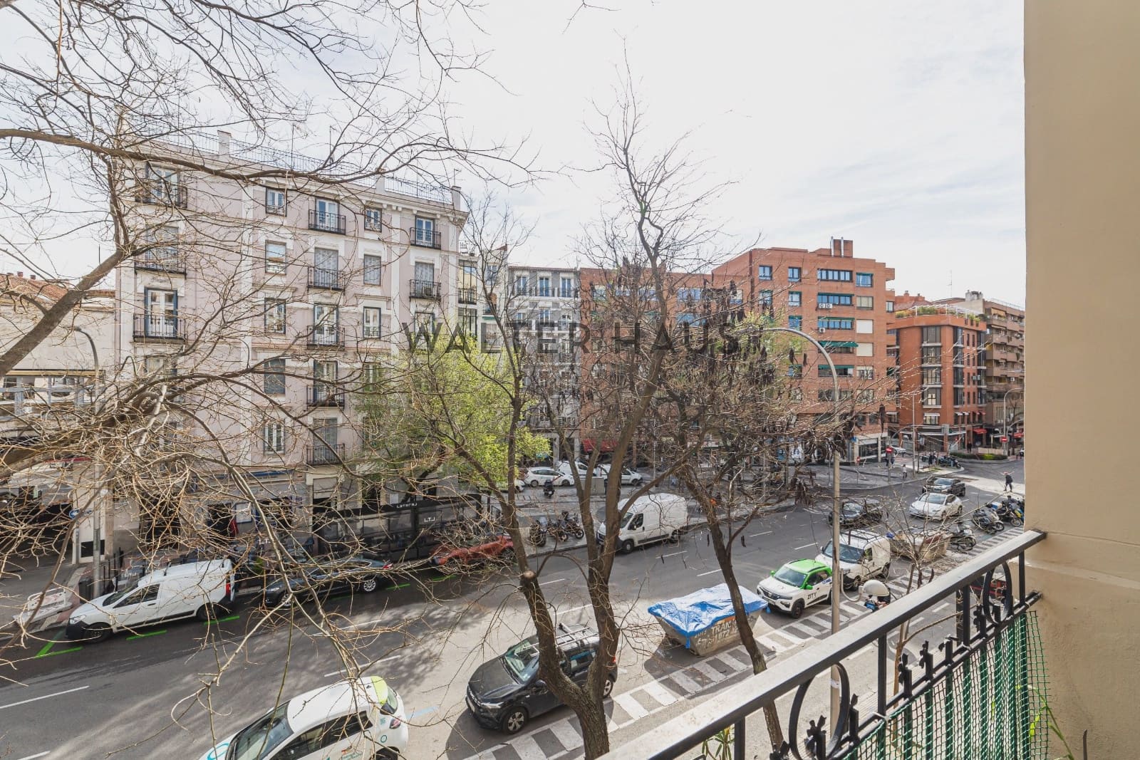 2 bedroom Flat for sale in Madrid city - € 910,000 (Ref: 9726221)