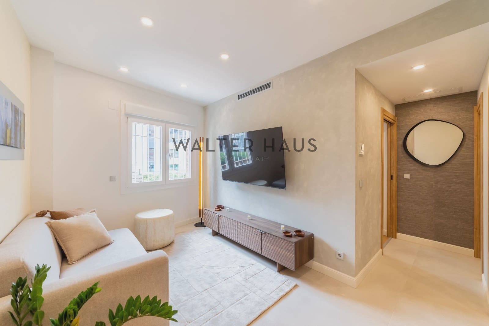 2 slaapkamer Flat te koop in Madrid stad - € 1.020.000 (Ref: 9730706)