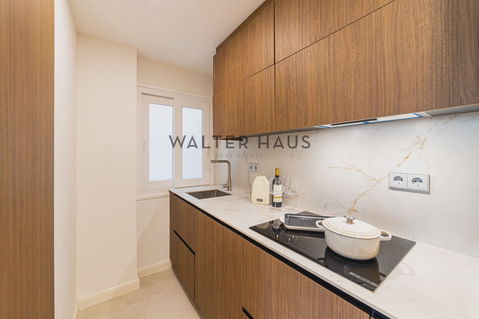 2 slaapkamer Flat te koop in Madrid stad - € 1.020.000 (Ref: 9730706)