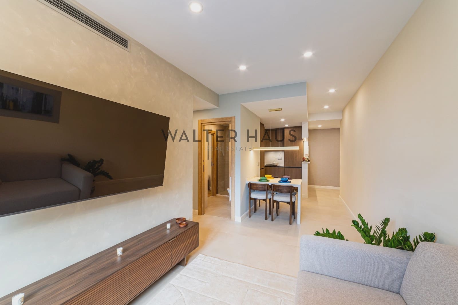 2 slaapkamer Flat te koop in Madrid stad - € 1.020.000 (Ref: 9730706)