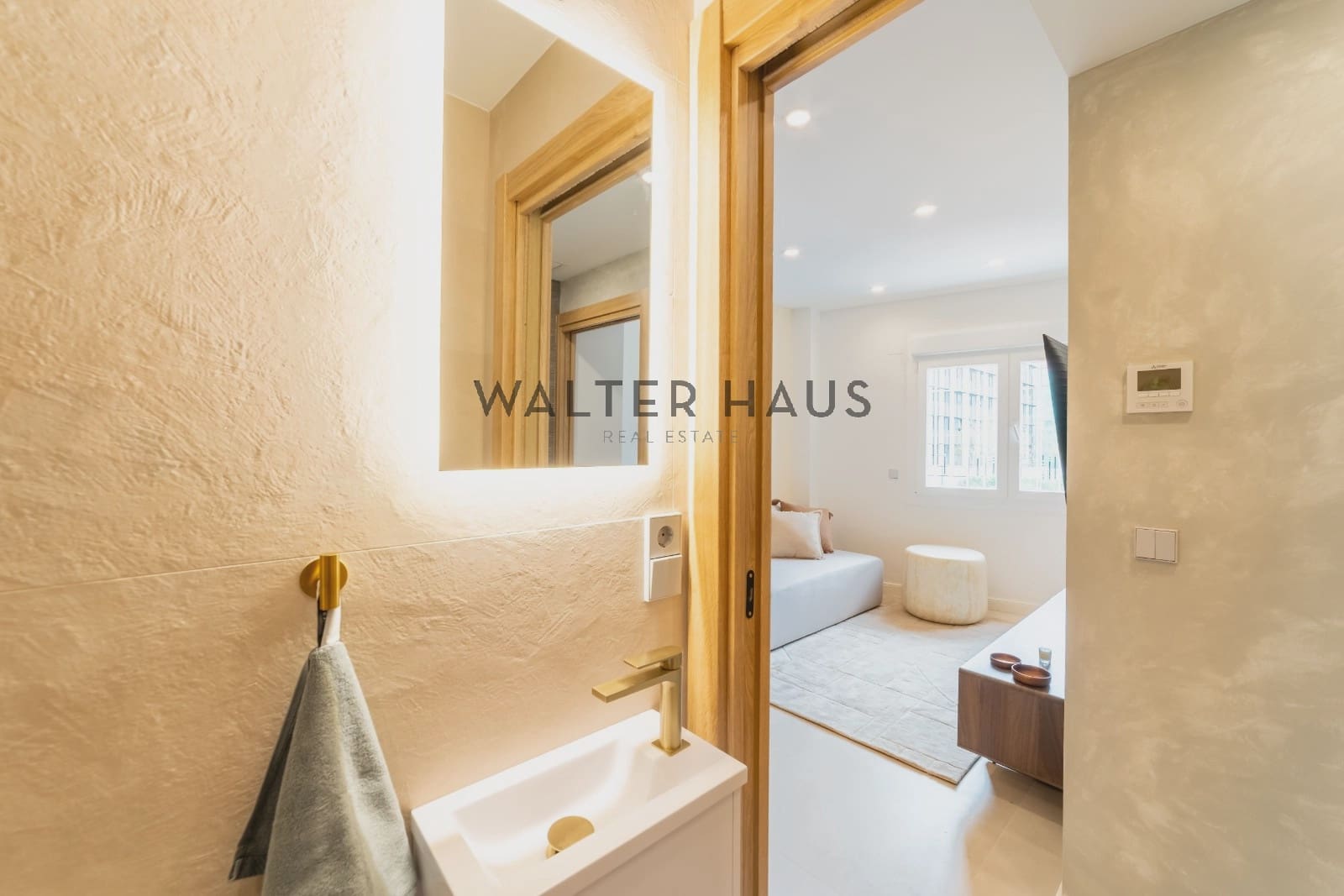 2 slaapkamer Flat te koop in Madrid stad - € 1.020.000 (Ref: 9730706)