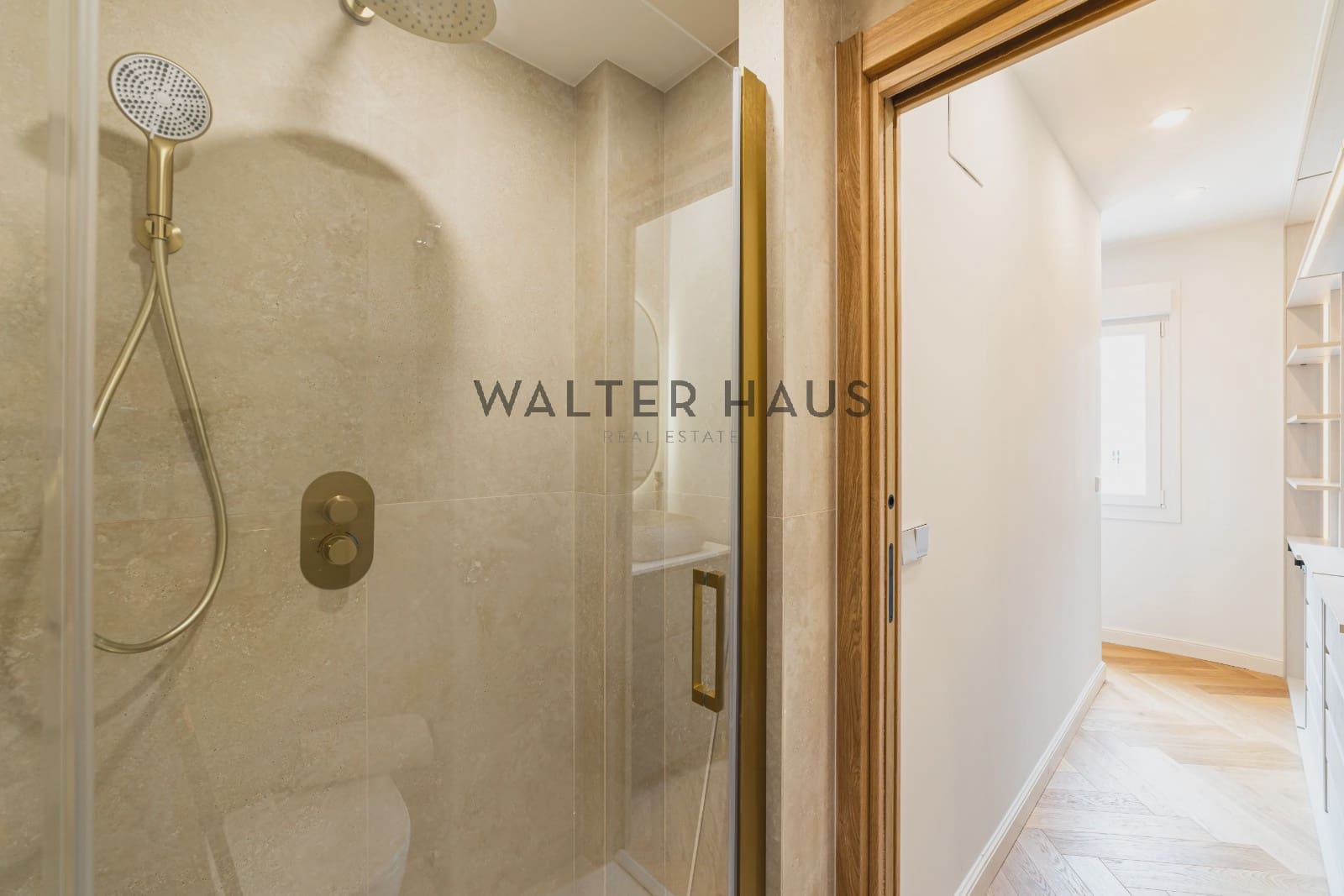 2 slaapkamer Flat te koop in Madrid stad - € 1.020.000 (Ref: 9730706)