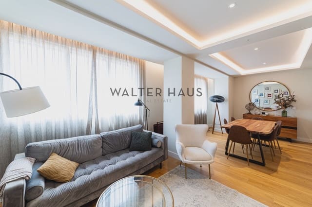 2 soverom Penthouse til salgs i Argüelles, Madrid by - € 1 850 000 (Ref: 9730948)