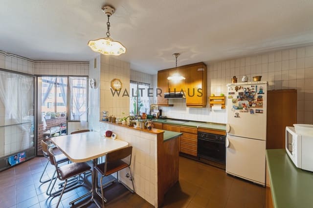 Piso de 6 habitaciones en Nueva España, Madrid ciudad en venta - 2.350.000 € (Ref: 9731242)