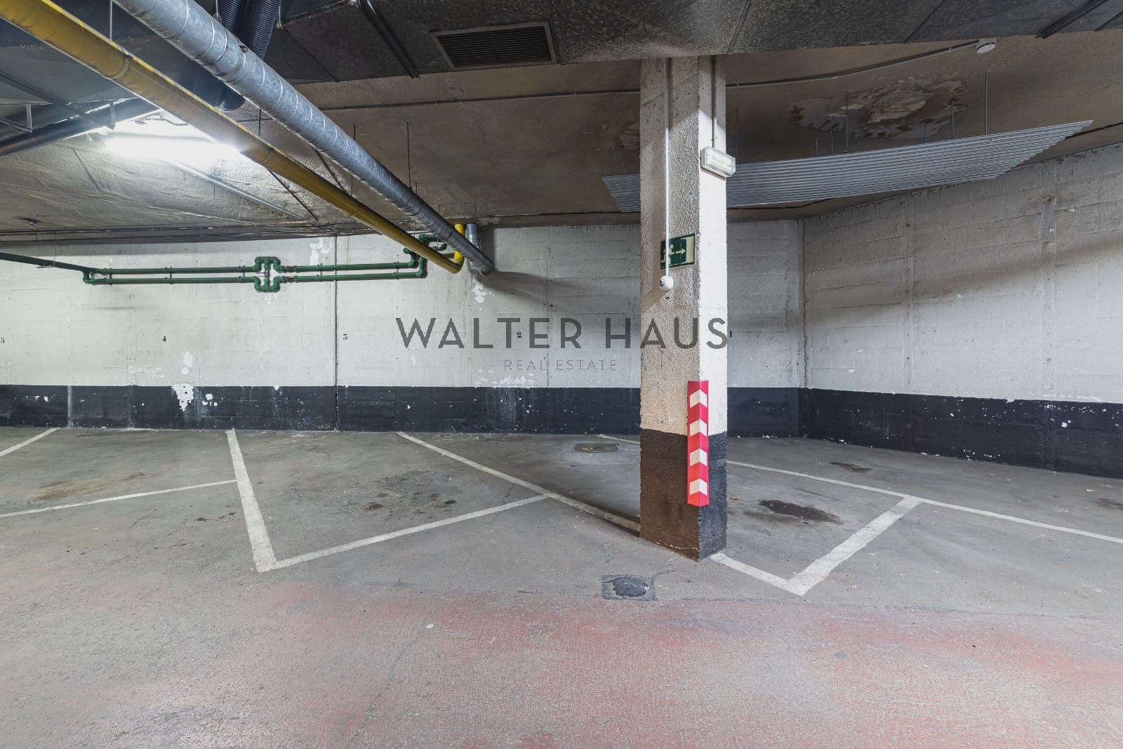 6 bedroom Flat for sale in Madrid city with pool garage - € 2,250,000 (Ref: 9731242)