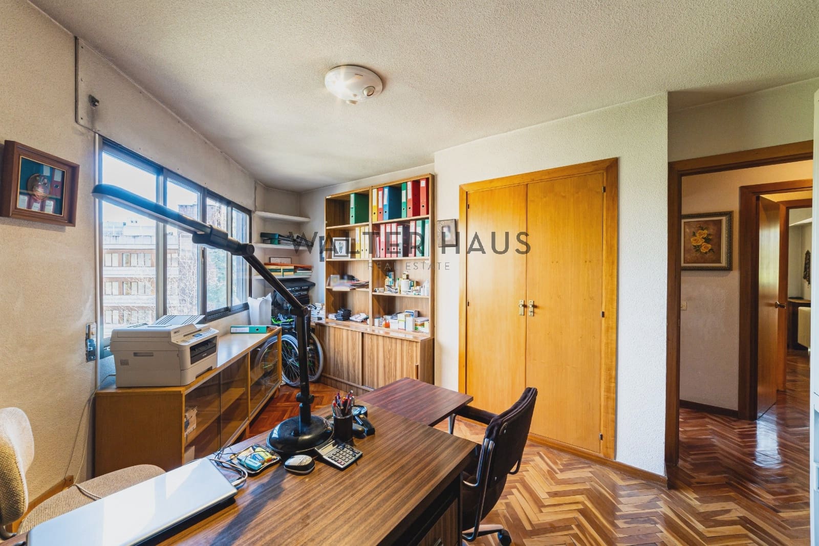 6 bedroom Flat for sale in Madrid city with pool garage - € 2,250,000 (Ref: 9731242)