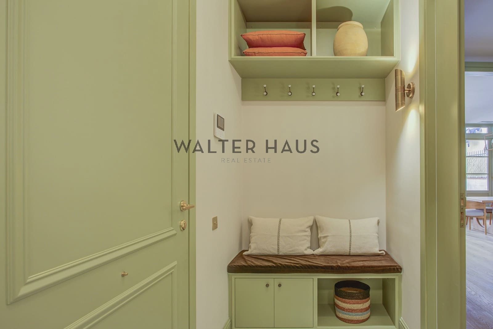 3 bedroom Flat for sale in Barcelona city - € 2,100,000 (Ref: 9731243)