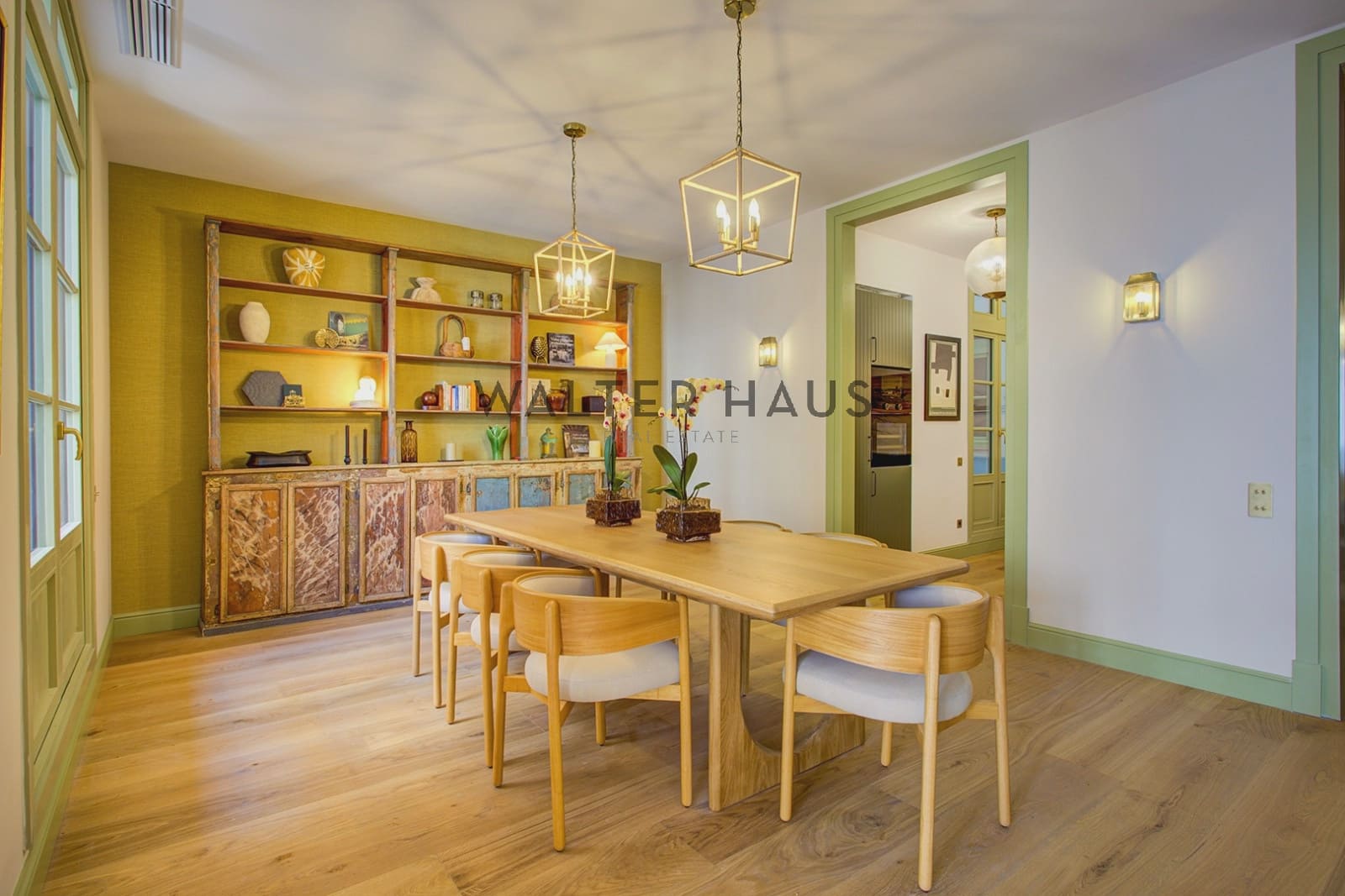 3 bedroom Flat for sale in Barcelona city - € 2,100,000 (Ref: 9731243)