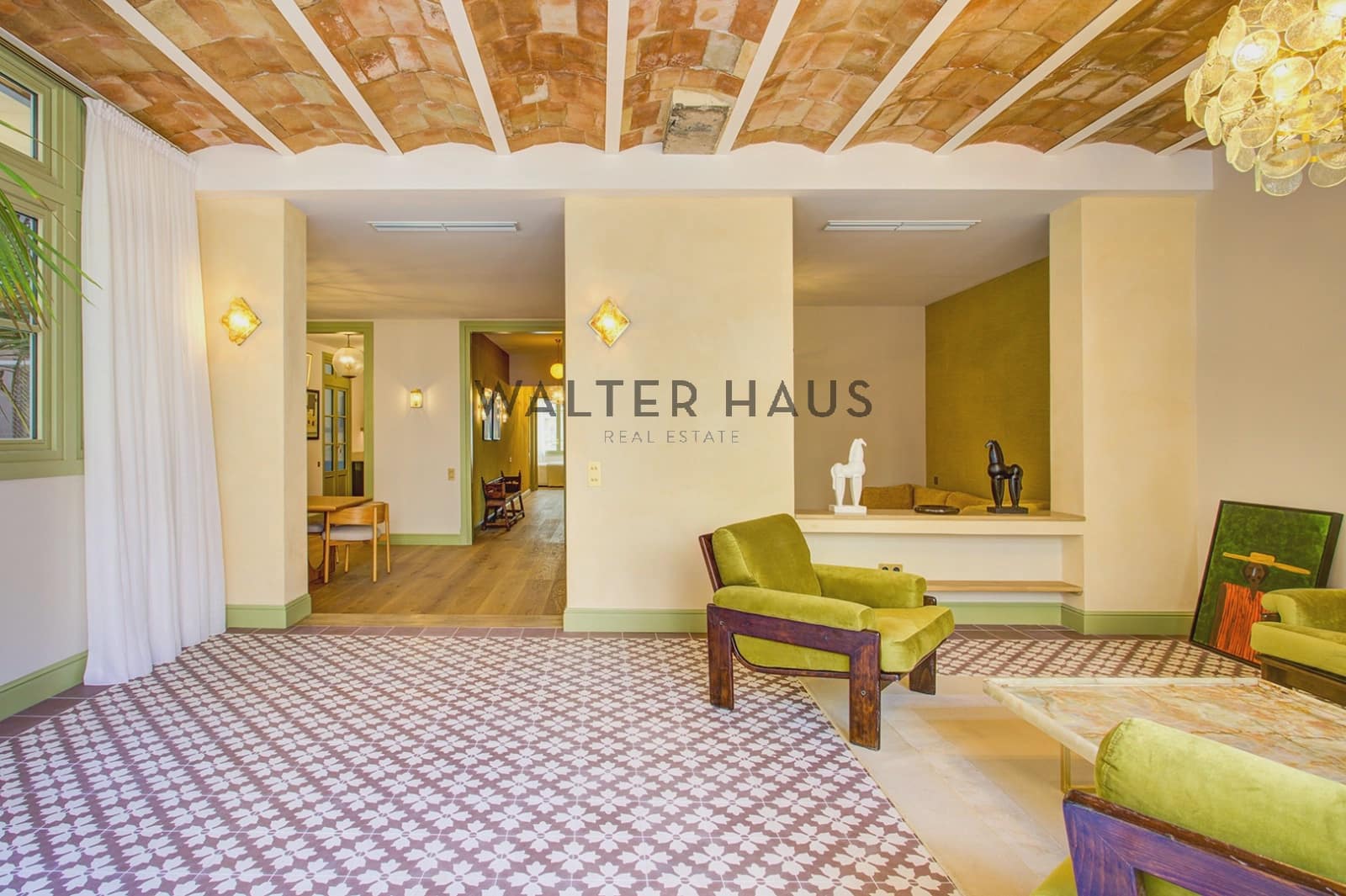 3 bedroom Flat for sale in Barcelona city - € 2,100,000 (Ref: 9731243)