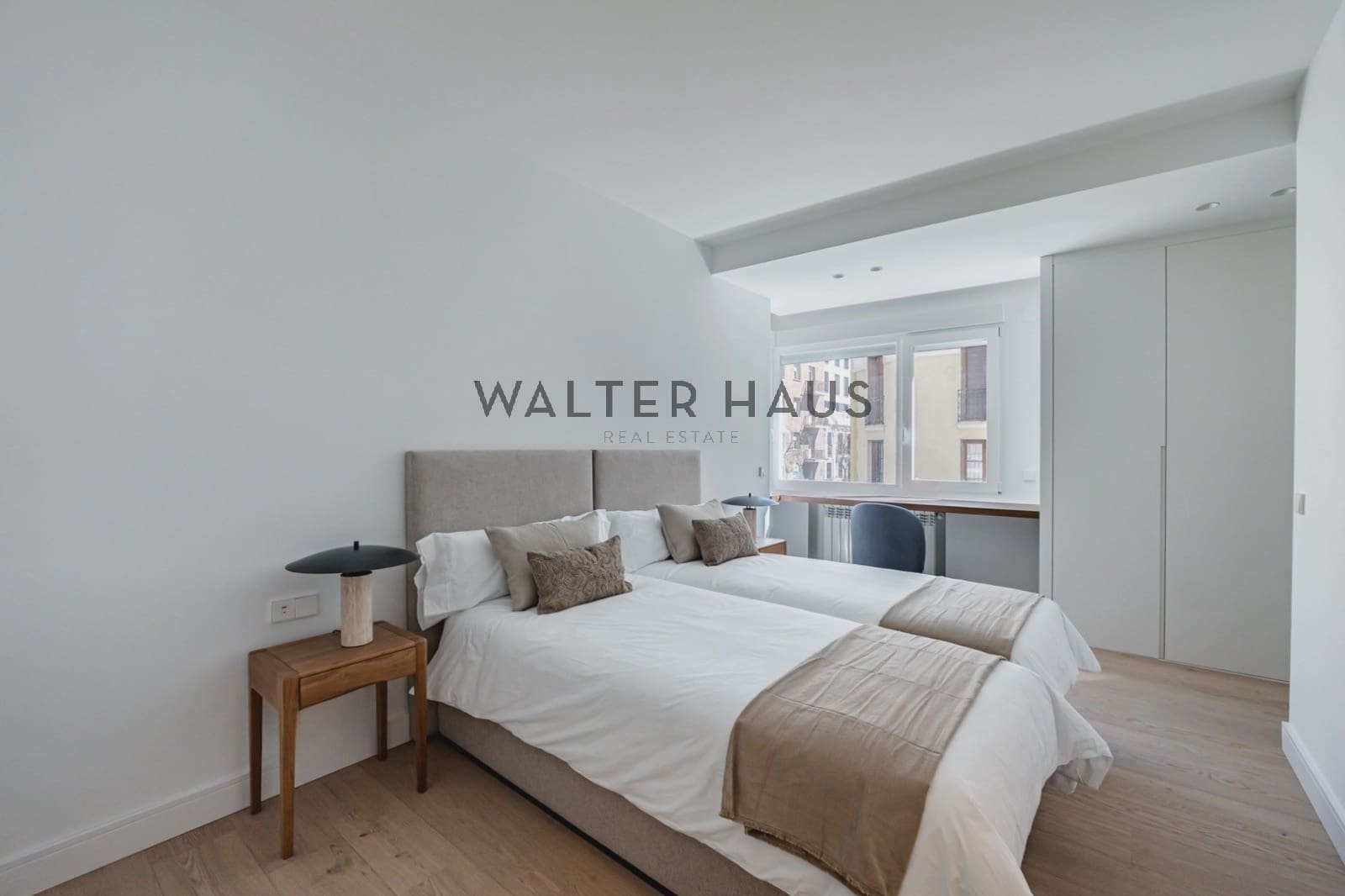 2 bedroom Flat for sale in Madrid city - € 1,875,000 (Ref: 9733415)