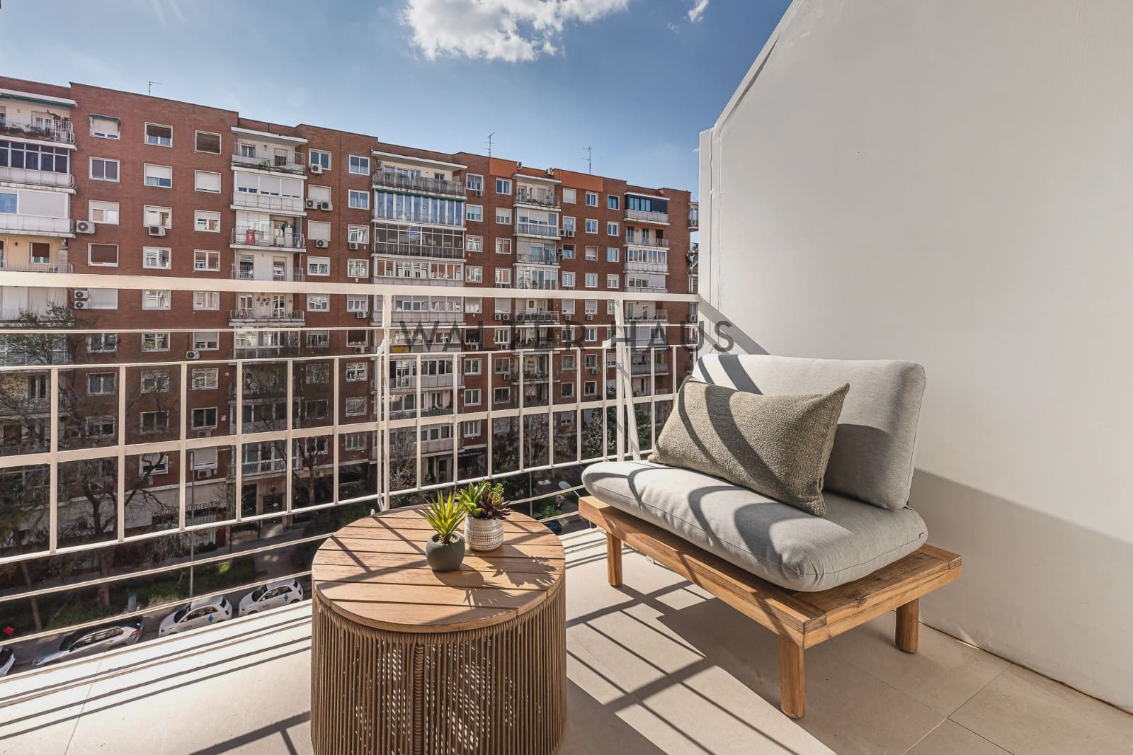 3 bedroom Flat for sale in Madrid city - € 890,000 (Ref: 9733774)