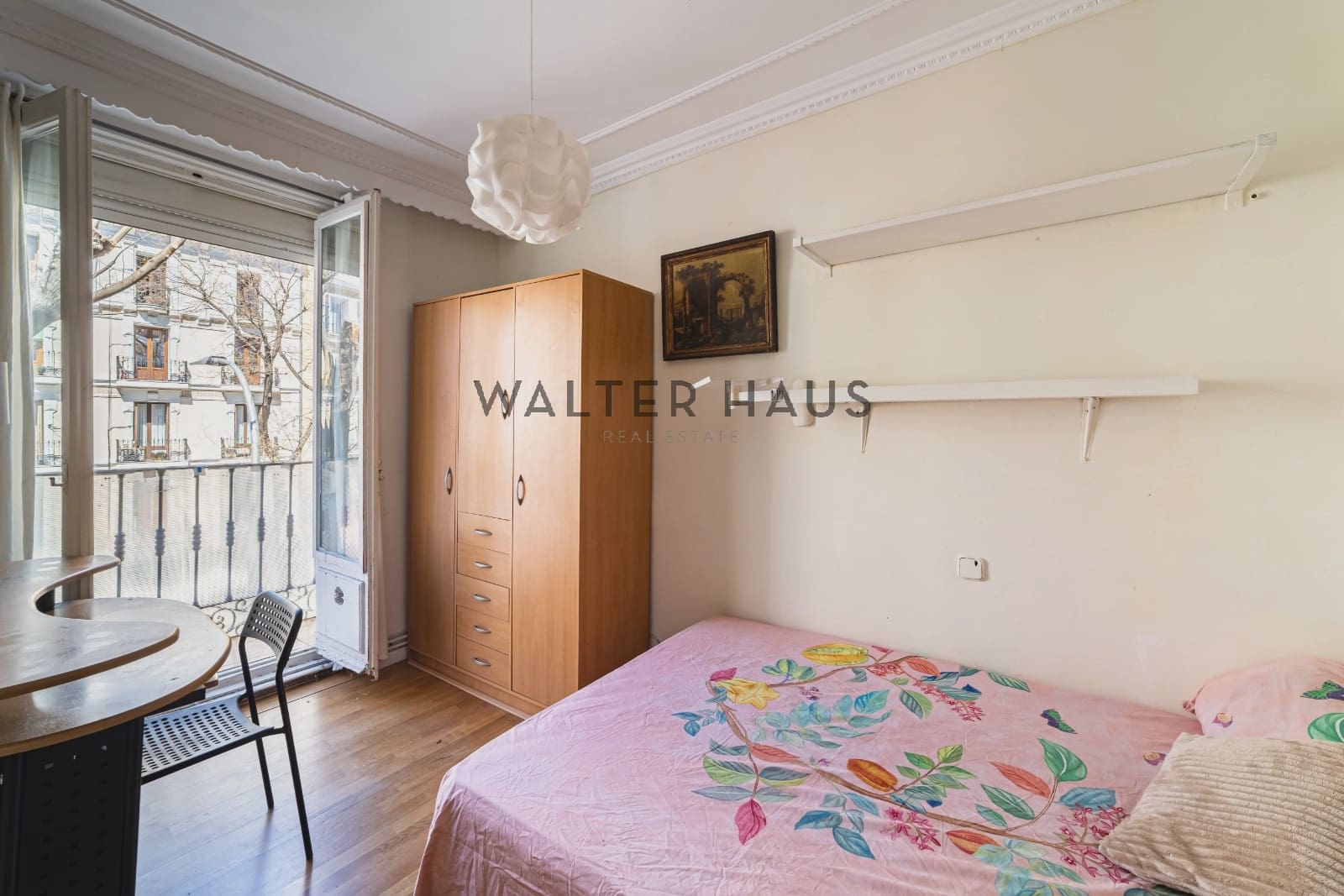 6 bedroom Flat for sale in Madrid city - € 1,080,000 (Ref: 9737135)