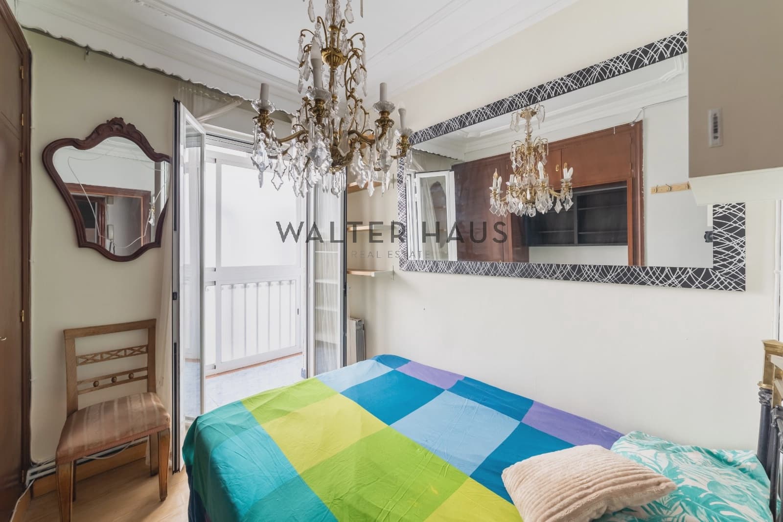 6 bedroom Flat for sale in Madrid city - € 1,080,000 (Ref: 9737135)