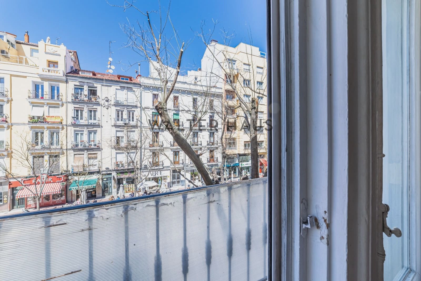 6 bedroom Flat for sale in Madrid city - € 1,080,000 (Ref: 9737135)