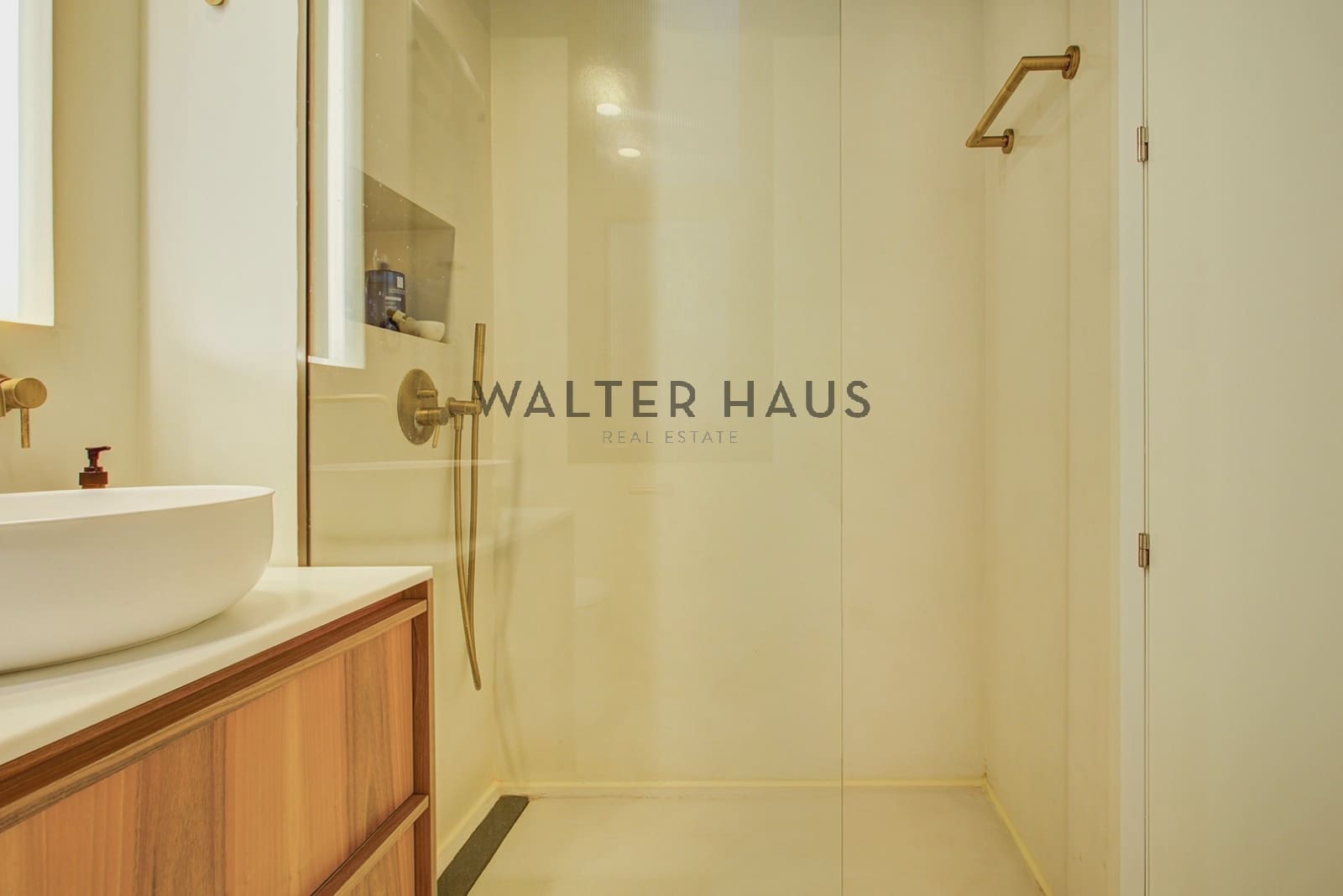 3 sovrum Lägenhet till salu i Barcelona stad - 930 000 € (Ref: 9737297)