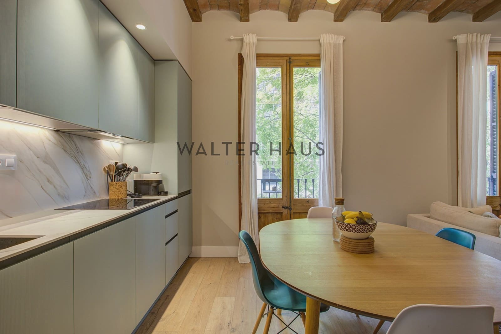 3 soveværelse Lejlighed til salg i Barcelona by - € 750.000 (Ref: 9750925)