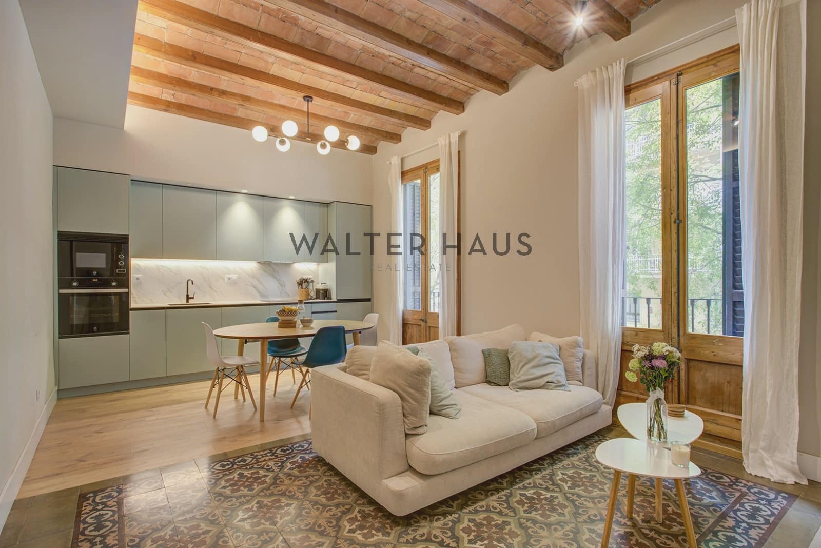 3 soveværelse Lejlighed til salg i Barcelona by - € 750.000 (Ref: 9750925)