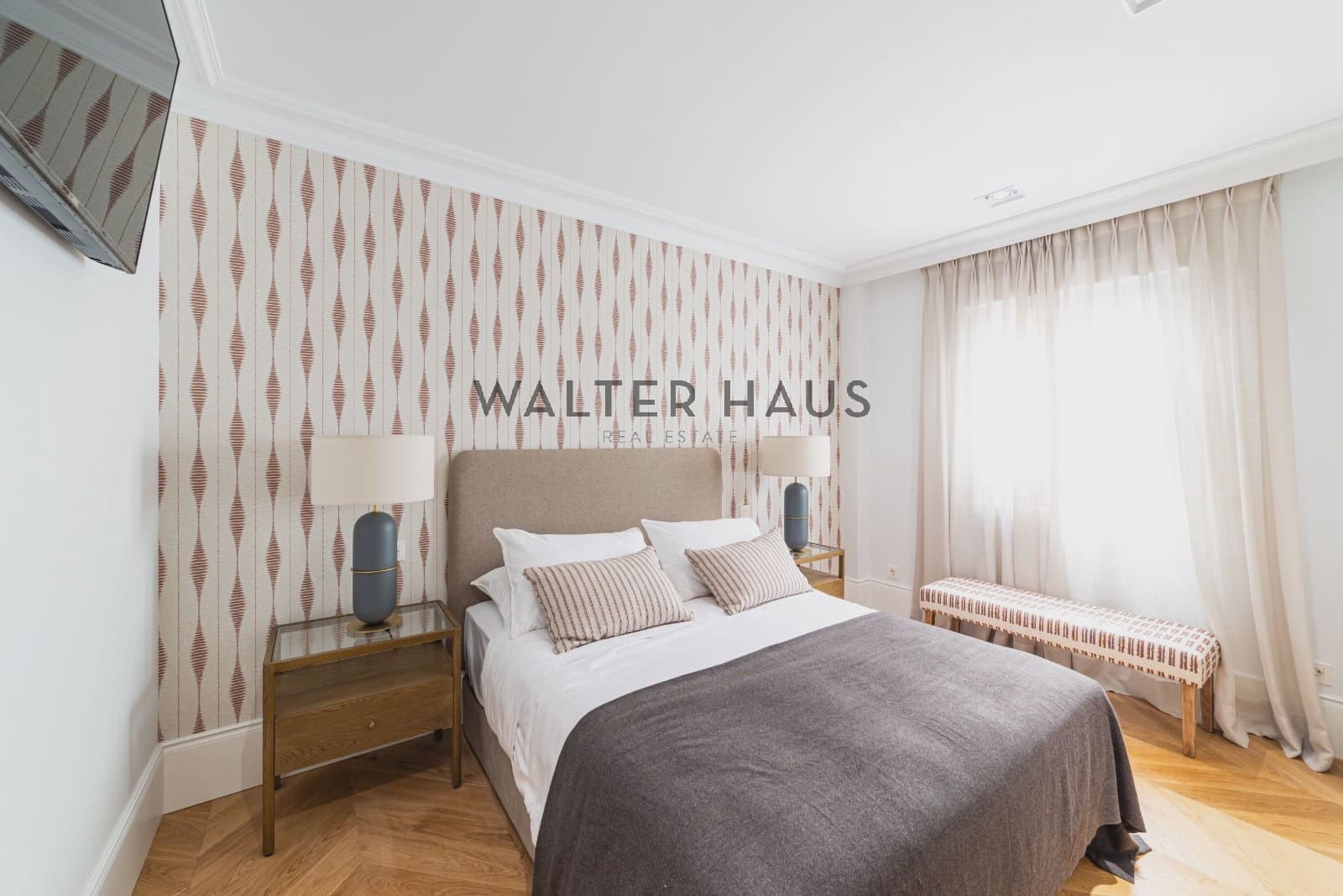 3 bedroom Flat for sale in Madrid city - € 4,500,000 (Ref: 9756731)