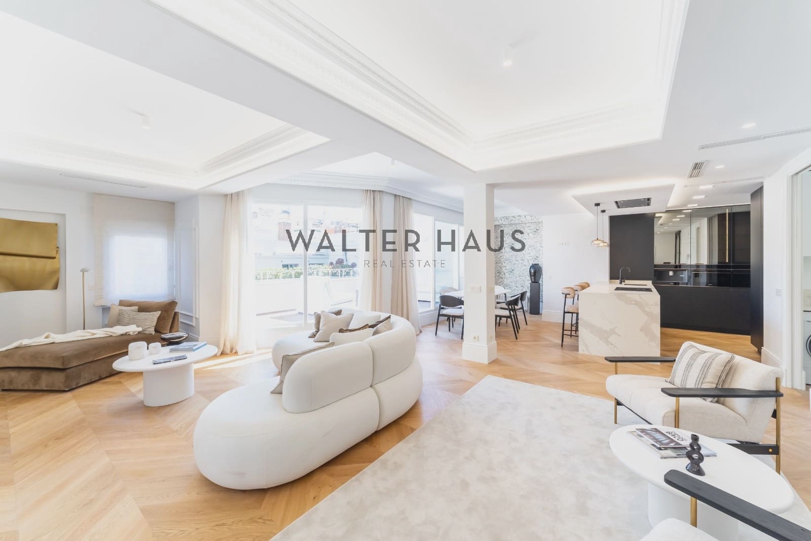 3 bedroom Flat for sale in Madrid city - € 4,500,000 (Ref: 9756731)