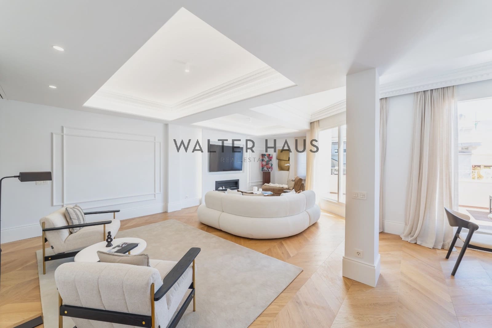 3 bedroom Flat for sale in Madrid city - € 4,500,000 (Ref: 9756731)