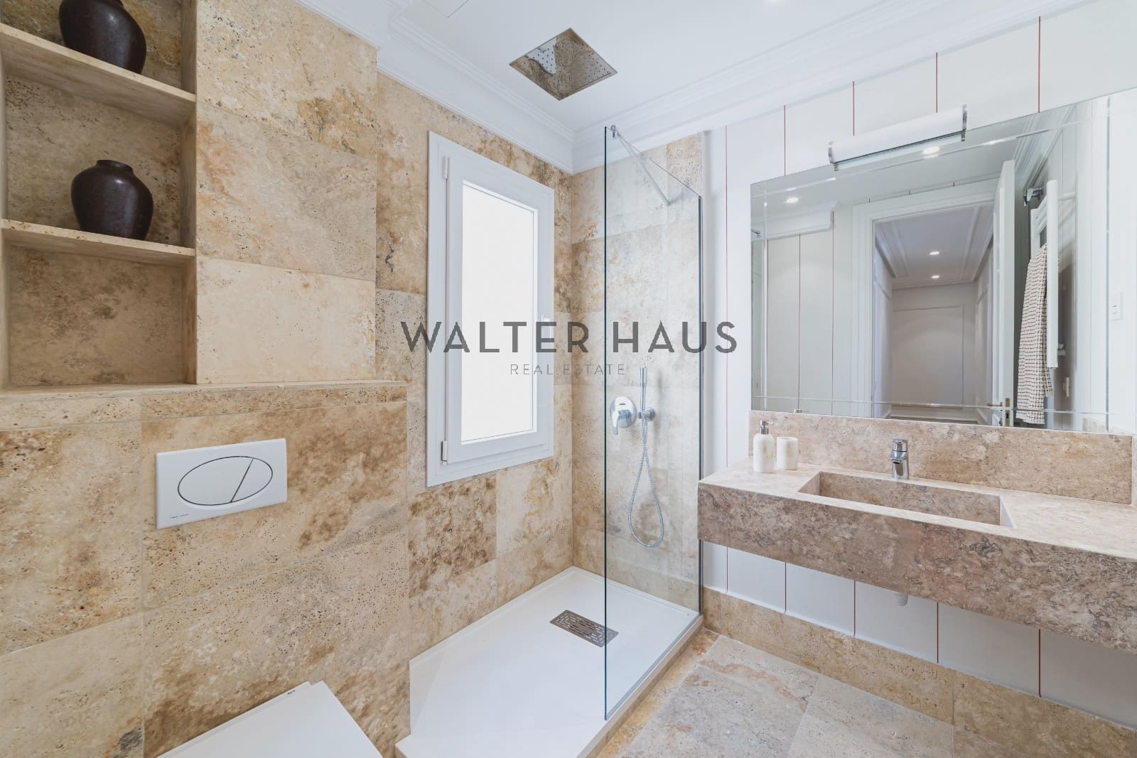 3 bedroom Flat for sale in Madrid city - € 4,500,000 (Ref: 9756731)