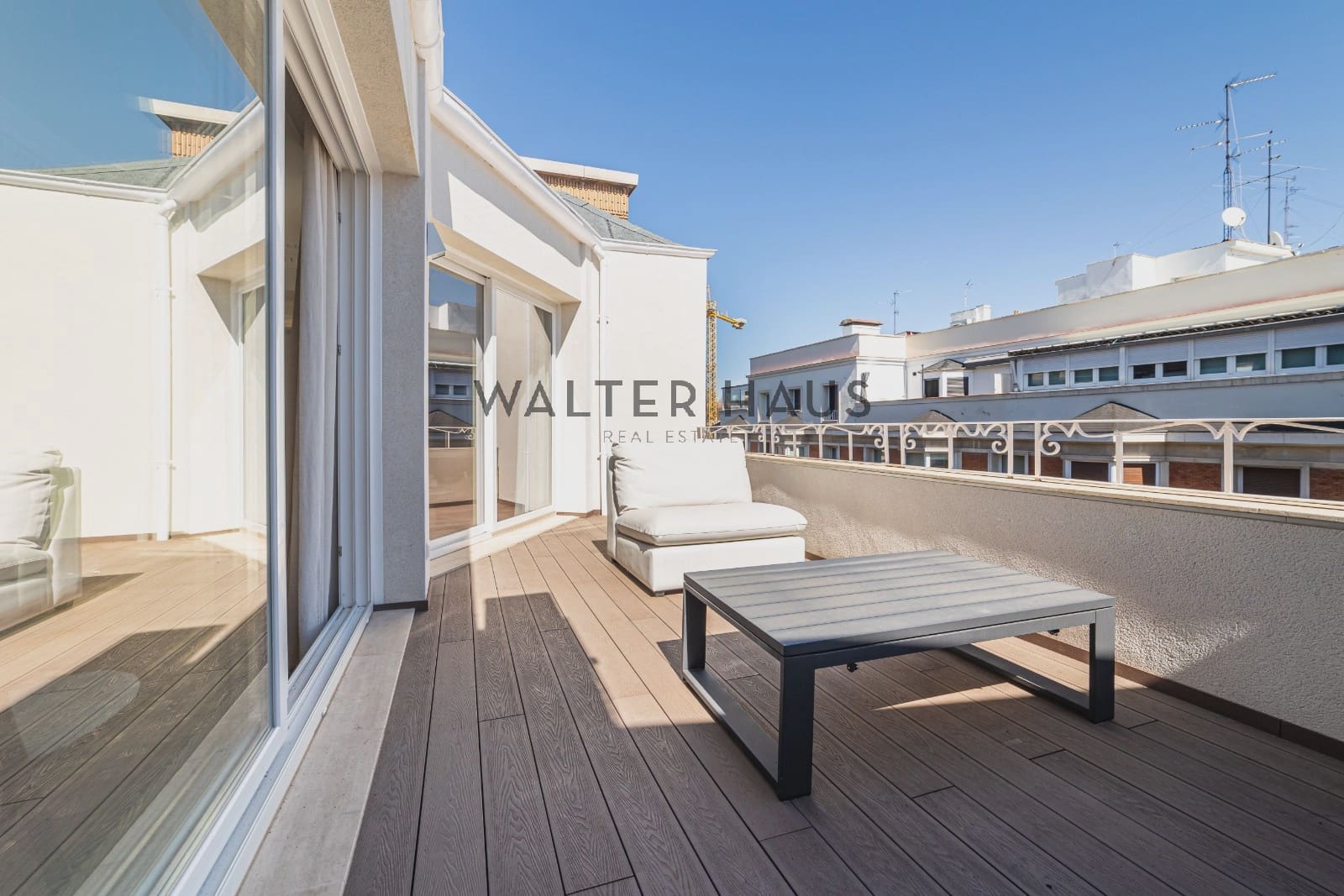 3 bedroom Flat for sale in Madrid city - € 4,500,000 (Ref: 9756731)