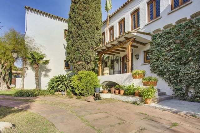 11 soverom Villa til salgs i Sitges - € 7 490 000 (Ref: 9760106)
