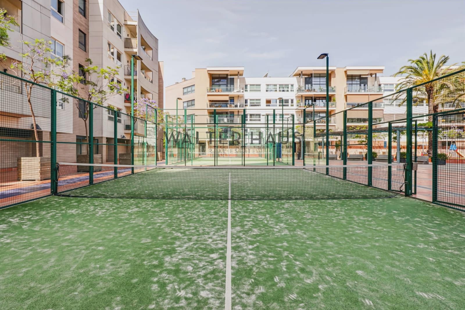 3 slaapkamer Flat te koop in Barcelona stad - € 1.370.000 (Ref: 9761402)