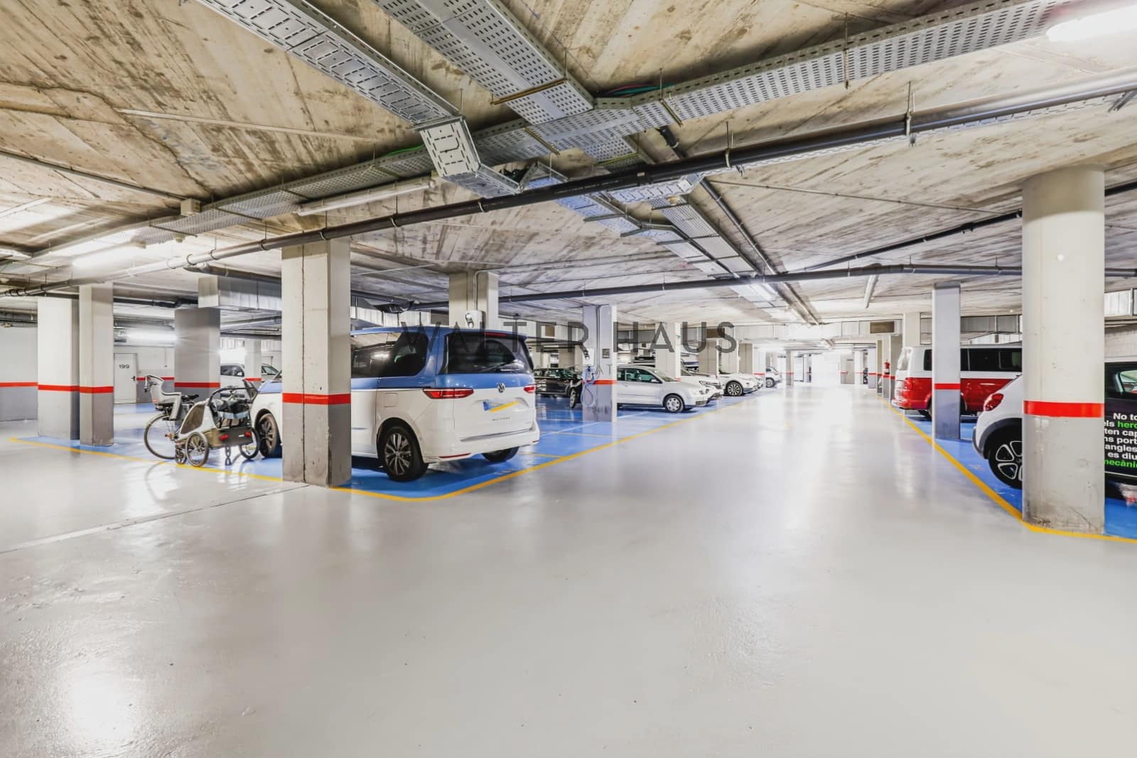 3 slaapkamer Flat te koop in Barcelona stad - € 1.370.000 (Ref: 9761402)