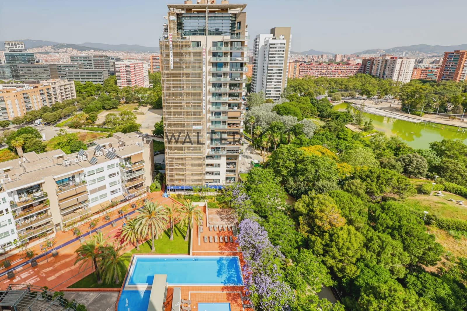 3 slaapkamer Flat te koop in Barcelona stad - € 1.370.000 (Ref: 9761402)