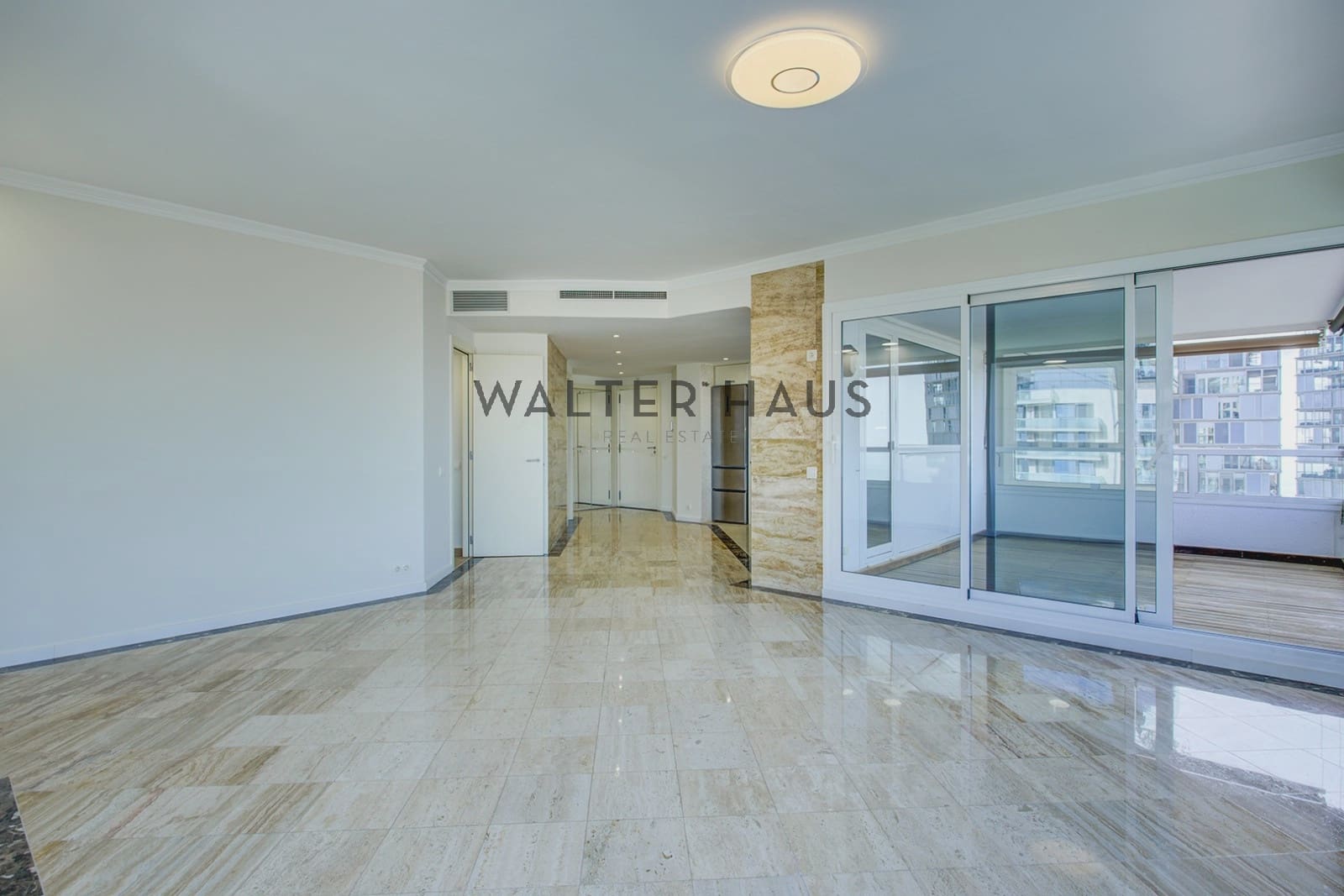 3 bedroom Flat for sale in Barcelona city - € 1,370,000 (Ref: 9761402)