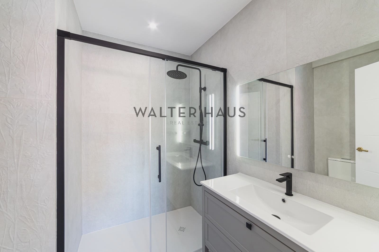 4 camera da letto Appartamento in vendita in Madrid citta - 1.350.000 € (Rif: 9770895)