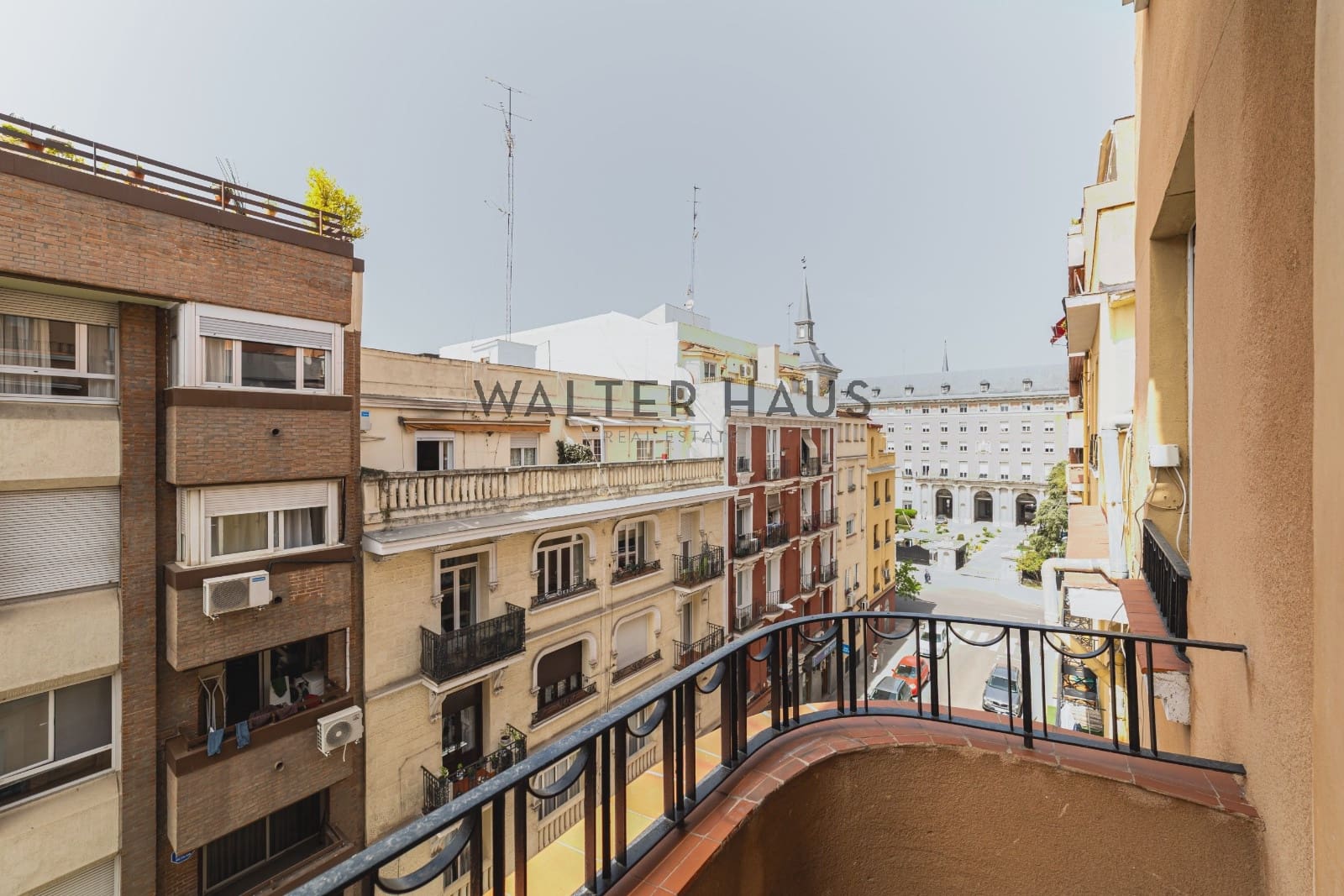 3 slaapkamer Flat te koop in Madrid stad - € 1.190.000 (Ref: 9771000)