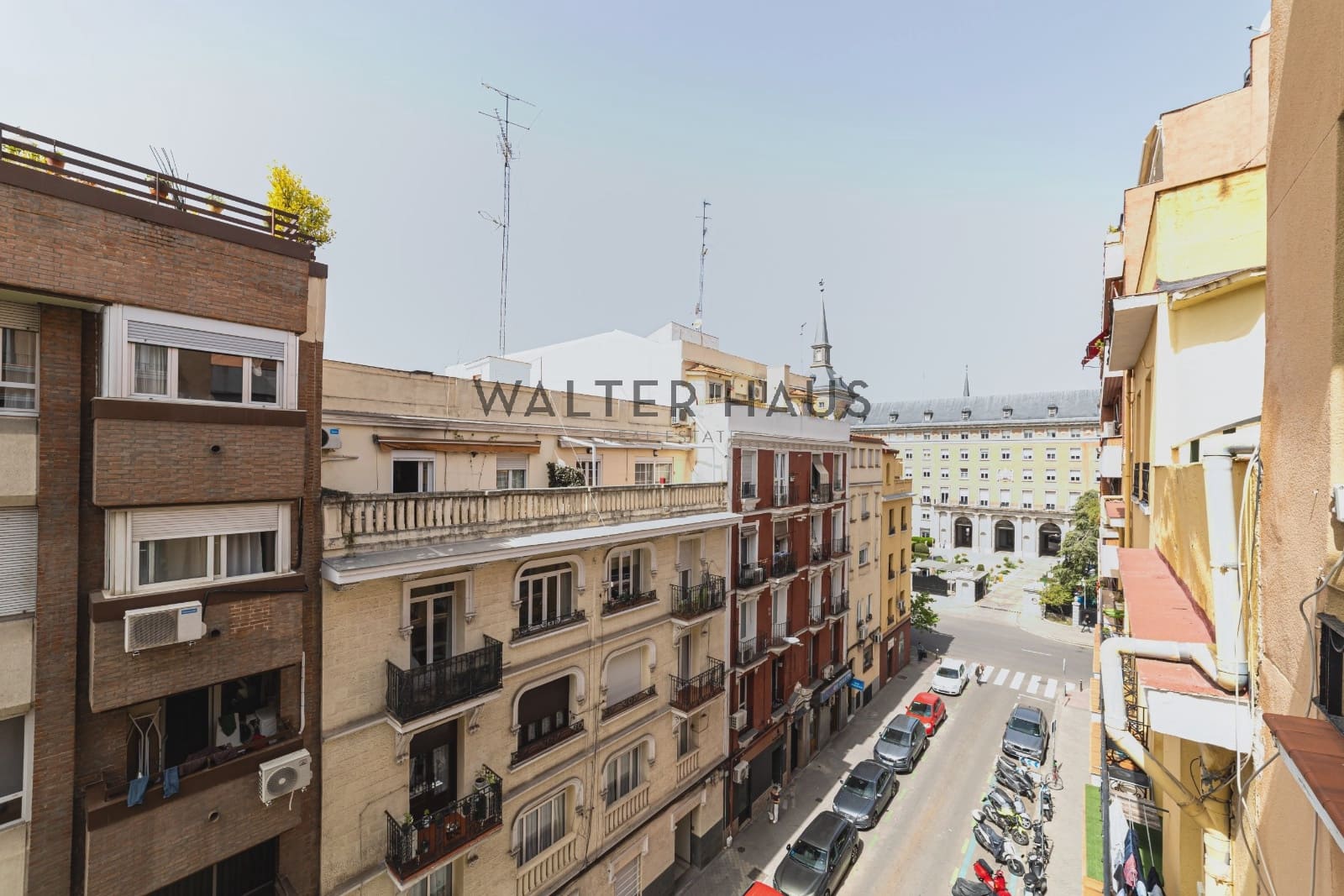 3 slaapkamer Flat te koop in Madrid stad - € 1.190.000 (Ref: 9771000)
