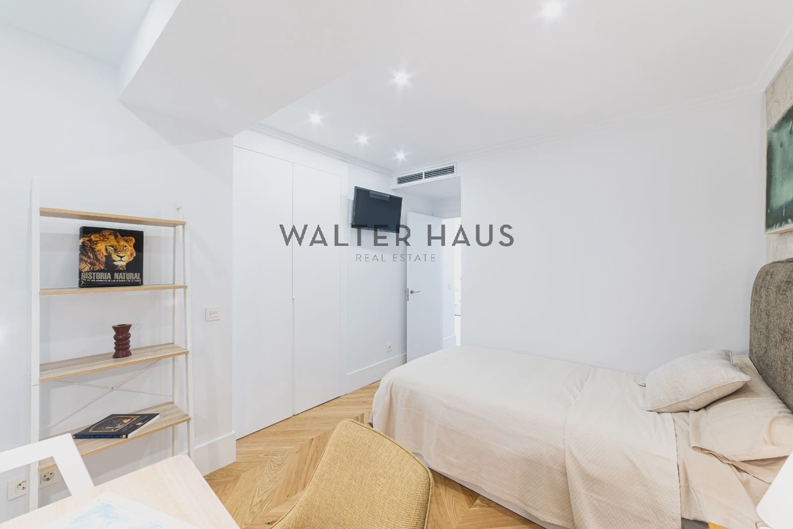 3 soveværelse Lejlighed til salg i Madrid by - € 1.200.000 (Ref: 9778449)