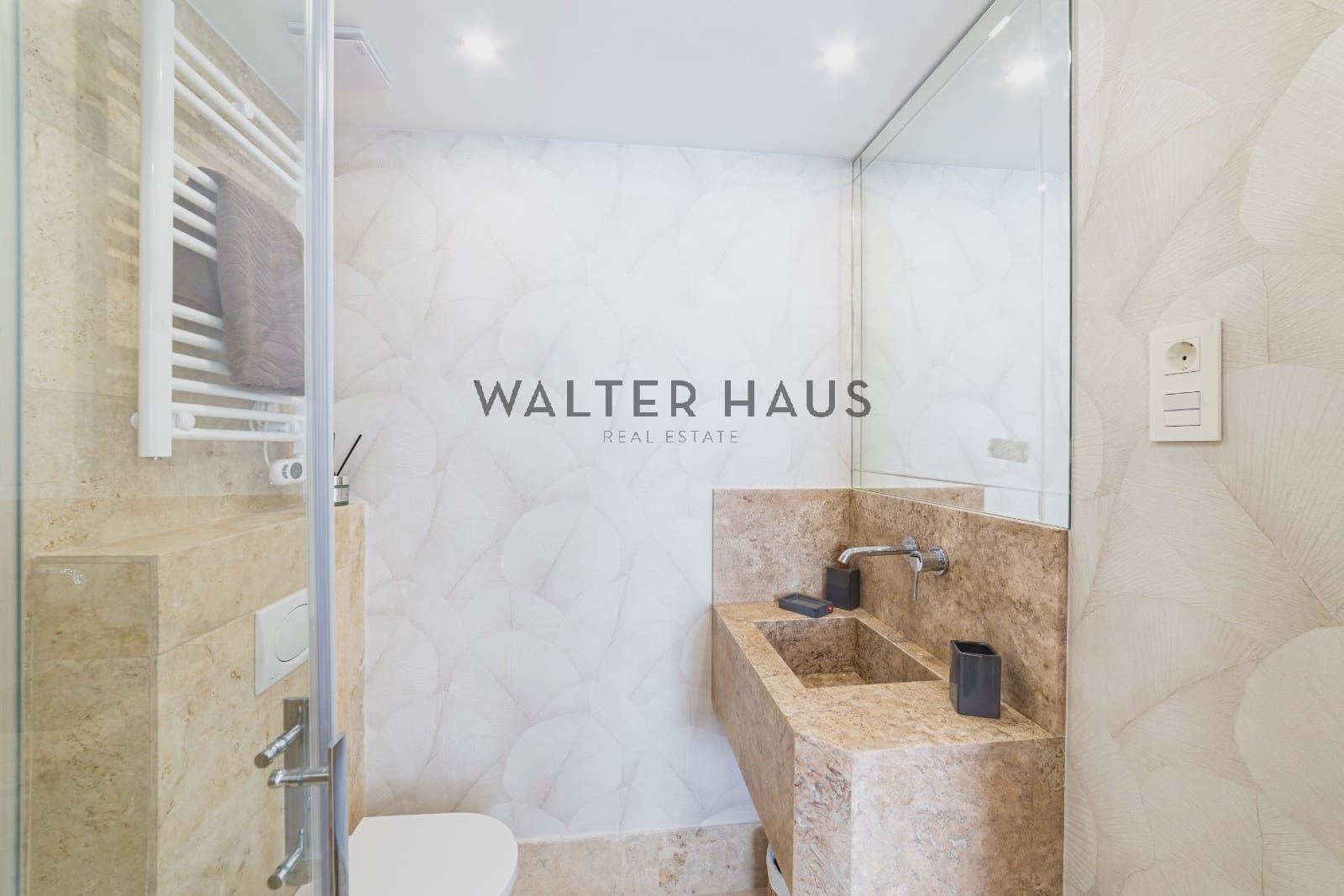 3 soveværelse Lejlighed til salg i Madrid by - € 1.200.000 (Ref: 9778449)