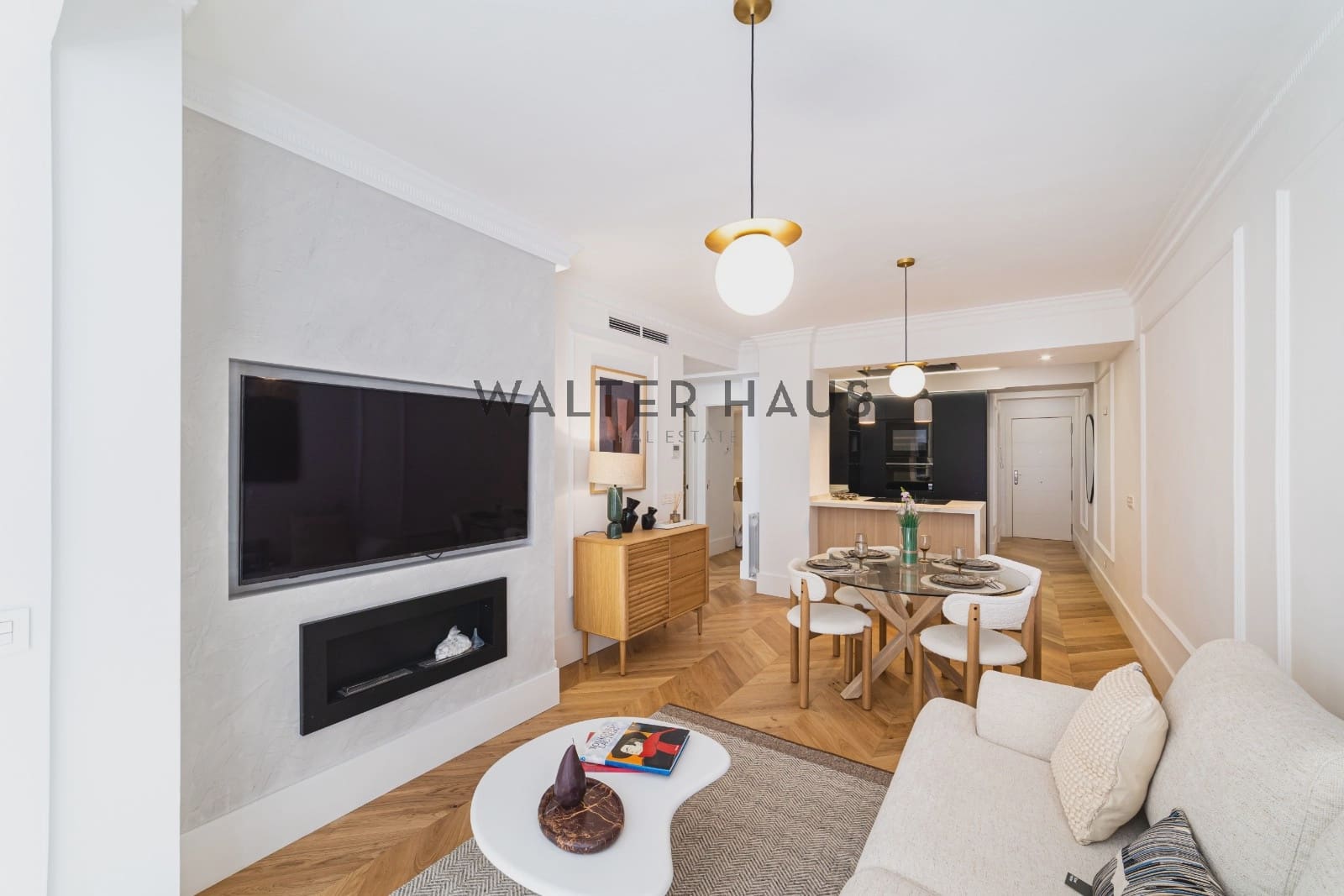 3 soveværelse Lejlighed til salg i Madrid by - € 1.200.000 (Ref: 9778449)