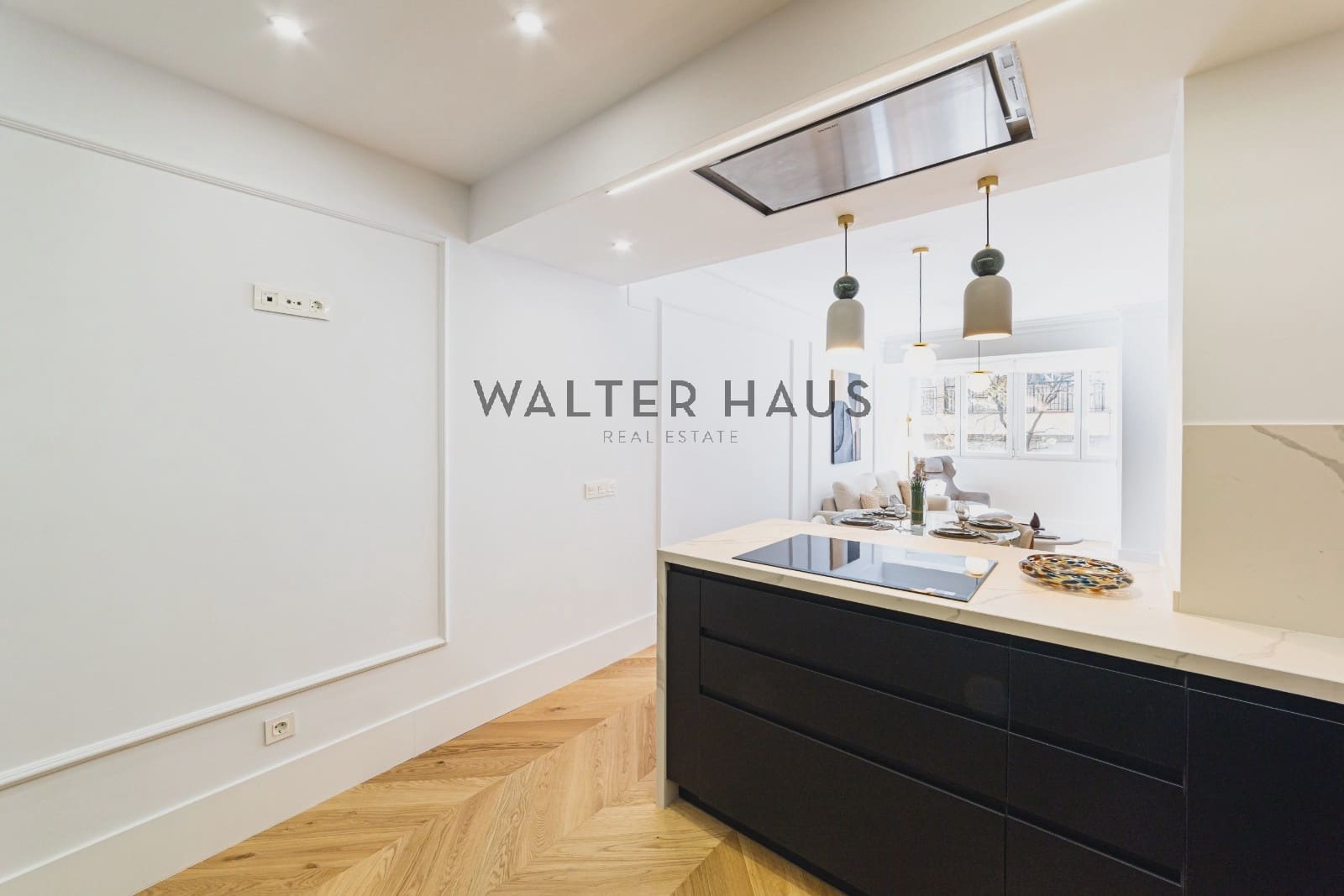 3 soveværelse Lejlighed til salg i Madrid by - € 1.200.000 (Ref: 9778449)